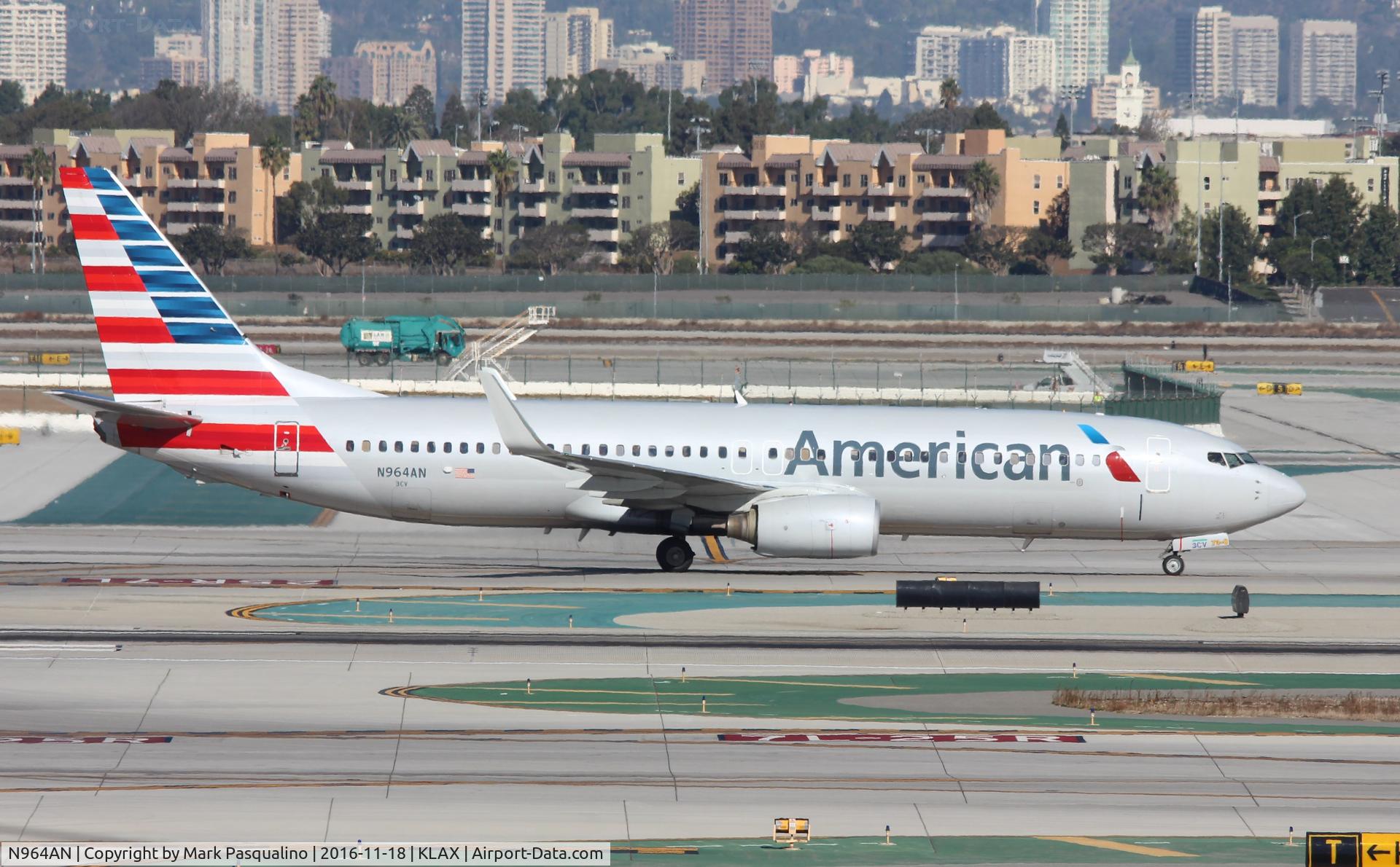 N964AN, 2001 Boeing 737-823 C/N 30093, Boeing 737-800