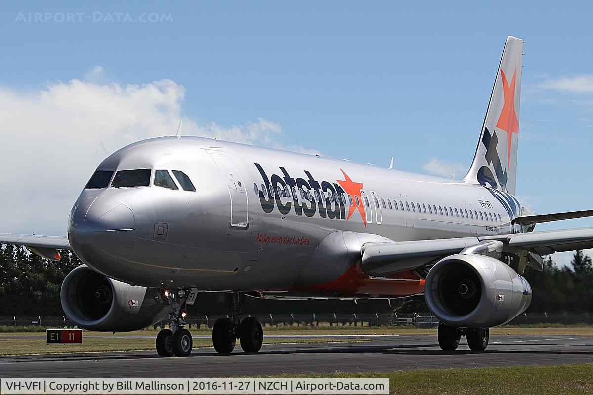 VH-VFI, 2012 Airbus A320-232 C/N 5270, JQ289 from WLG