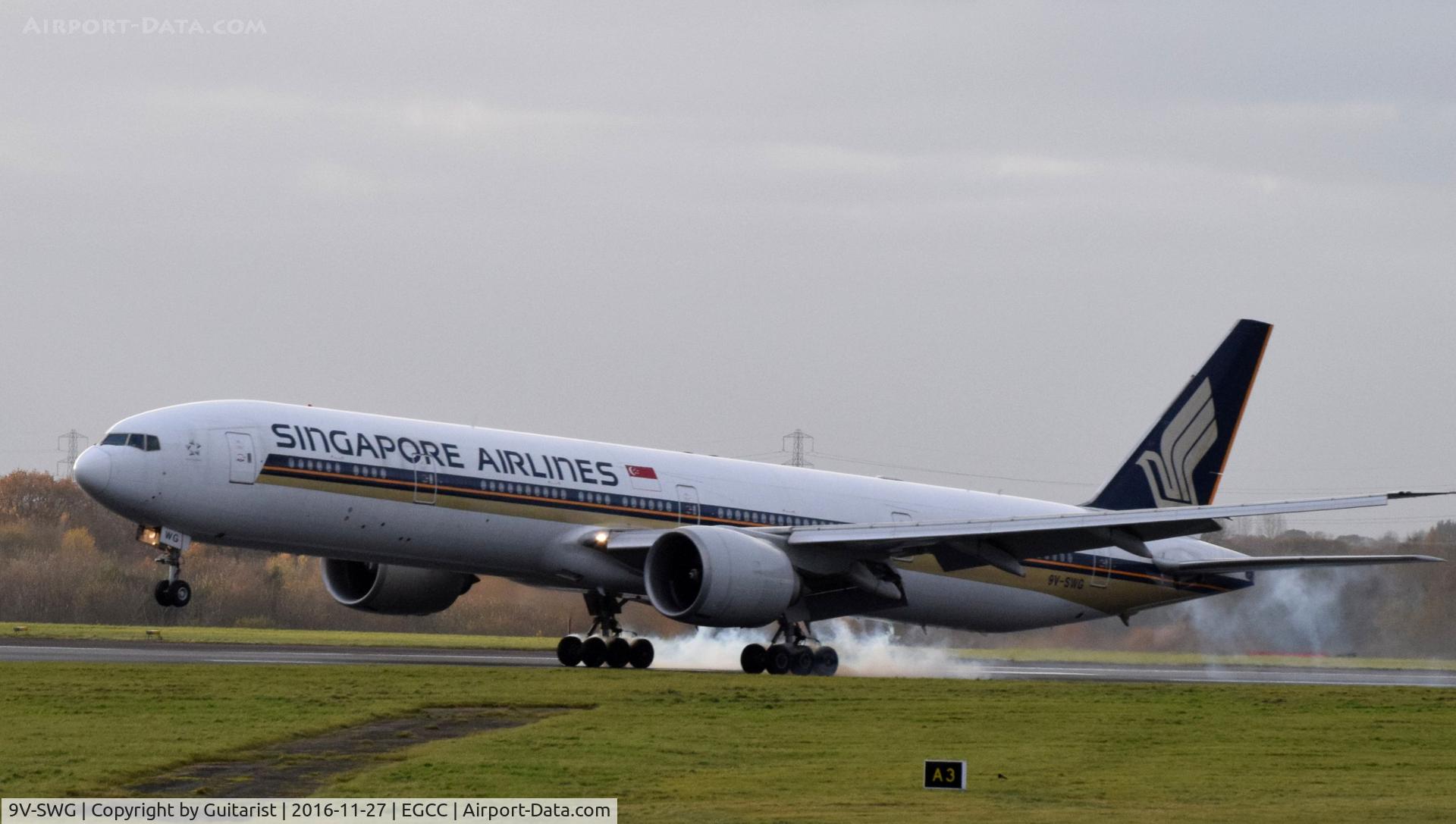 9V-SWG, 2006 Boeing 777-312/ER C/N 34572, At Manchester
