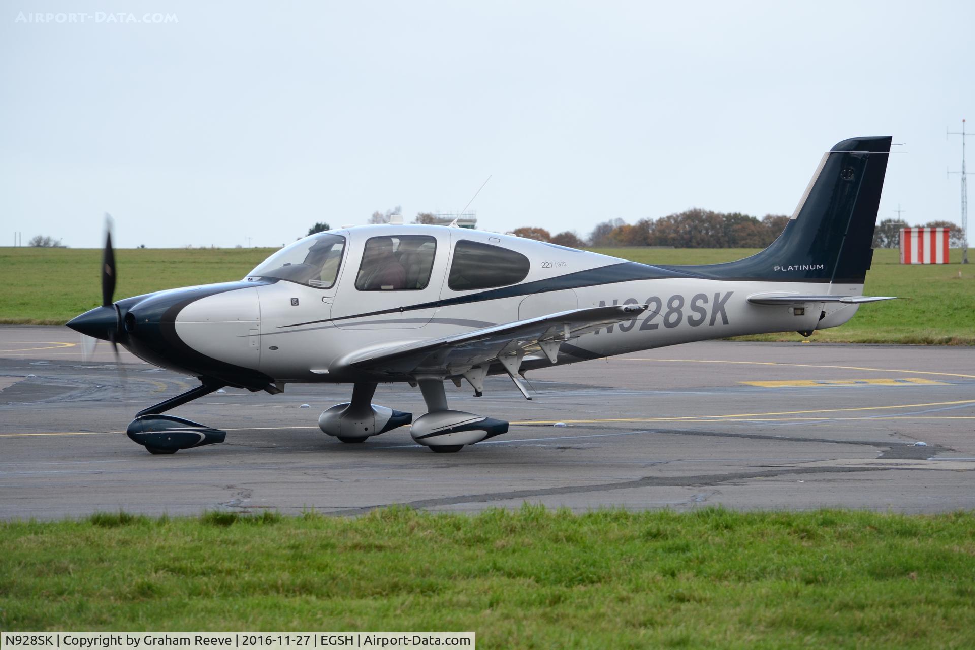 N928SK, 2014 Cirrus SR22T C/N 0928, Just landed at Norwich.