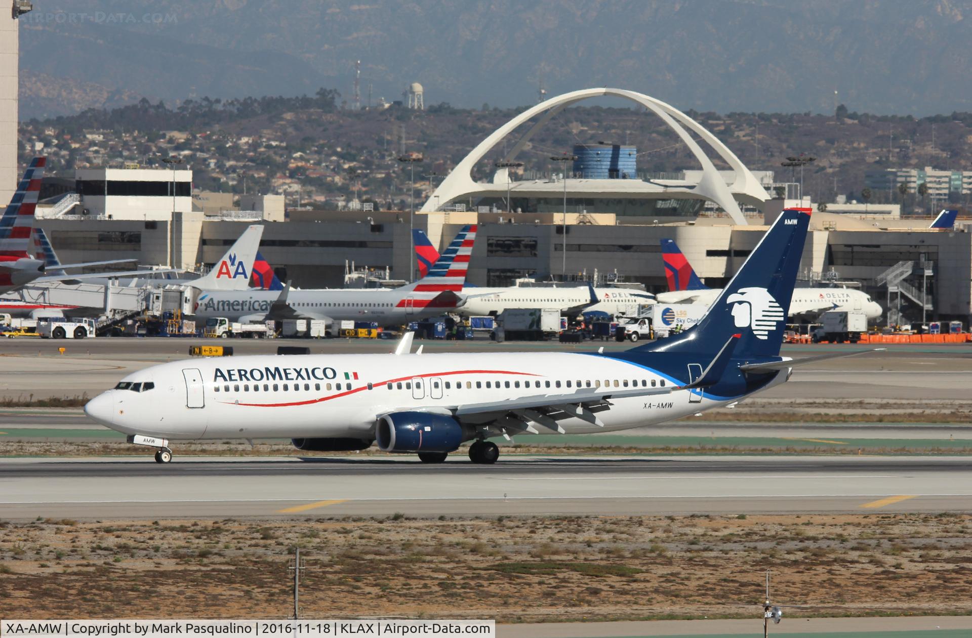 XA-AMW, 2008 Boeing 737-8FZ C/N 34954, Boeing 737-800
