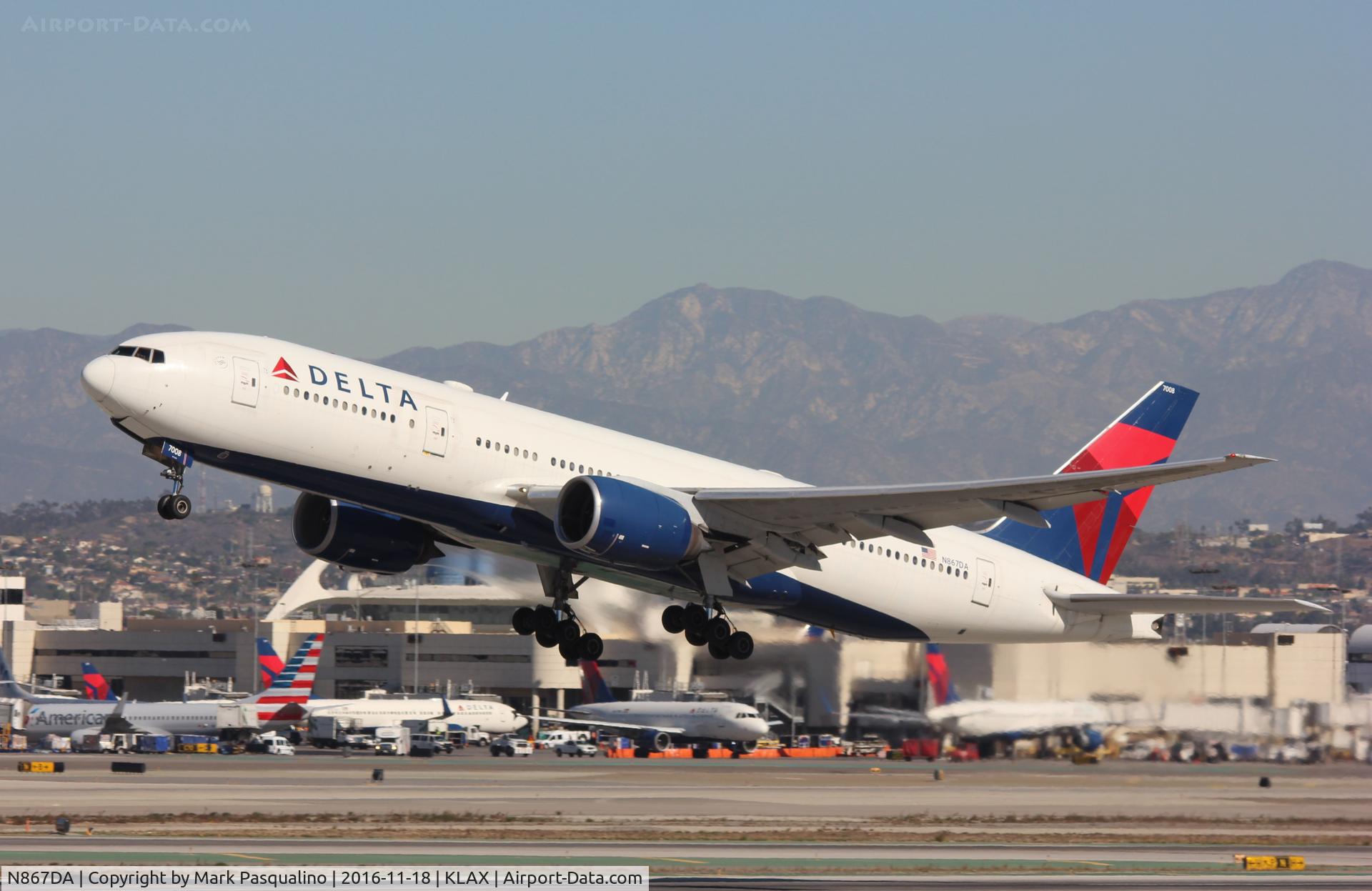 N867DA, 2002 Boeing 777-232 C/N 29743, Boeing 777-200