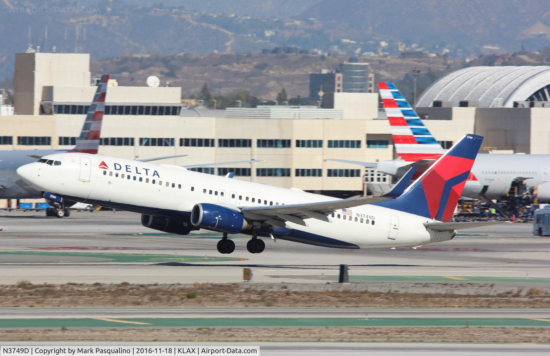 N3749D, 2001 Boeing 737-832 C/N 30490, Boeing 737-800