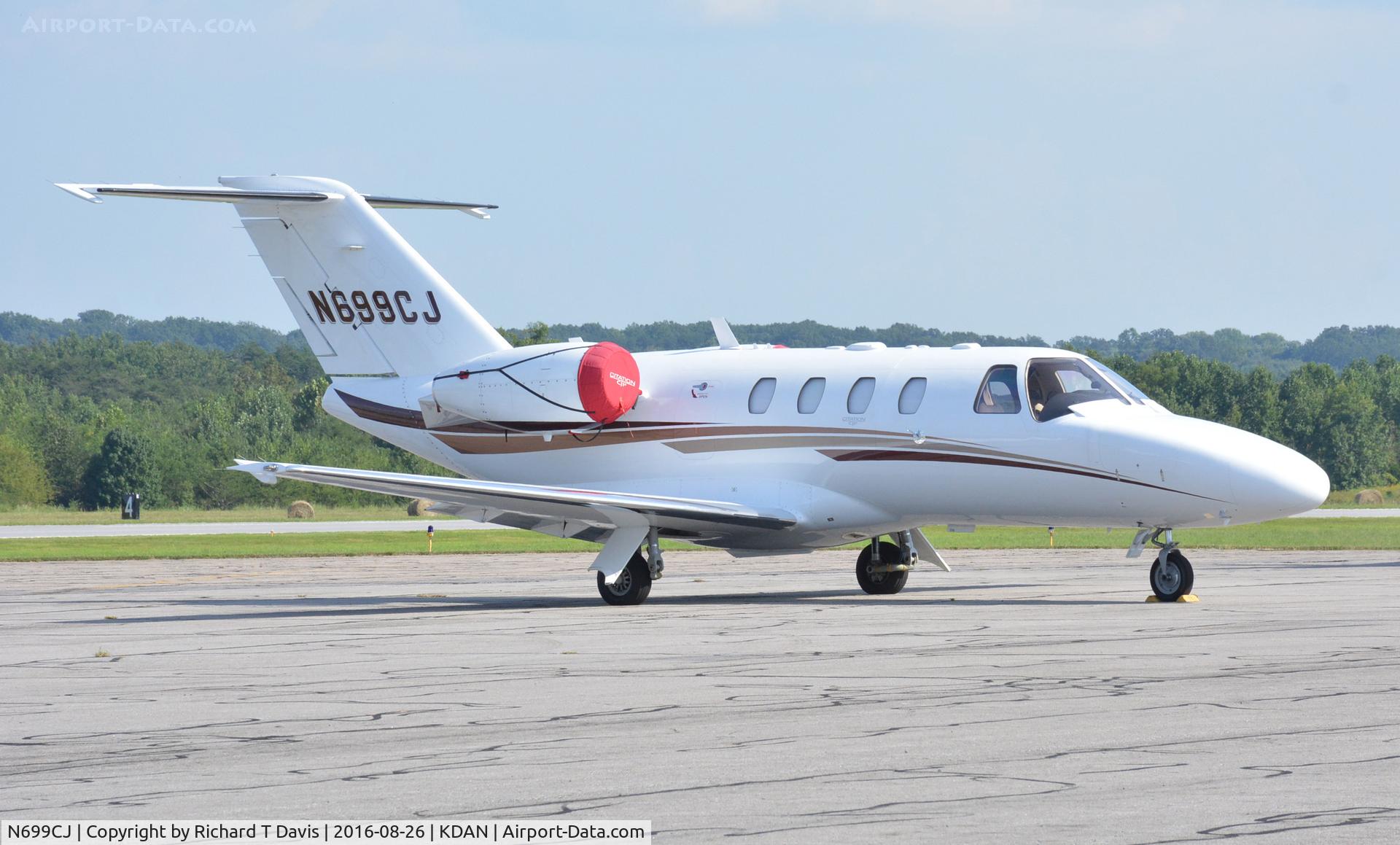 N699CJ, Cessna 525 C/N 525-0699, Cessna 525 in Danville Va.