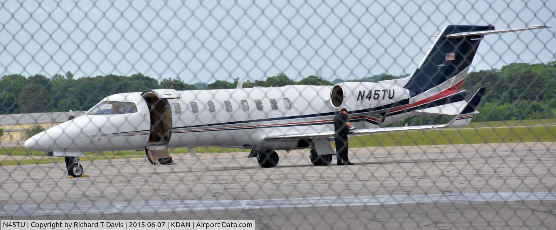 N45TU, 2000 Learjet 45 C/N 120, 2000 Learjet 45 in Danville Va.