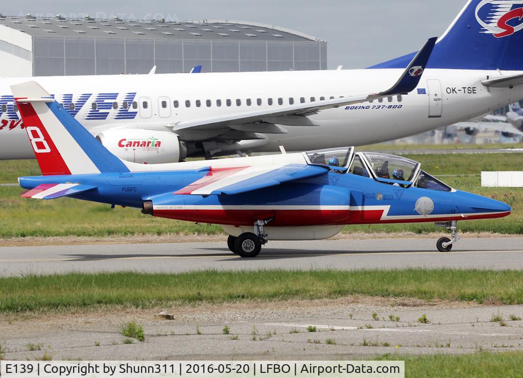 E139, Dassault-Dornier Alpha Jet E C/N E139, Taxiing to the General Aviation area...