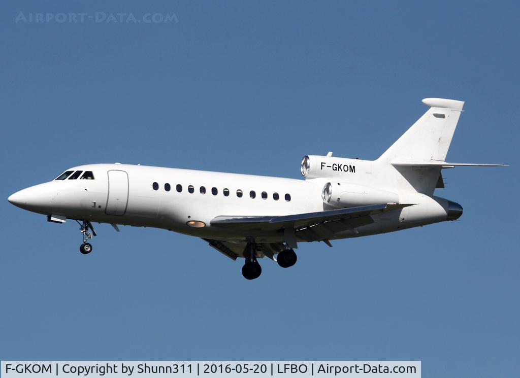 F-GKOM, 1994 Dassault Falcon 900B C/N 130, Landing rwy 32L