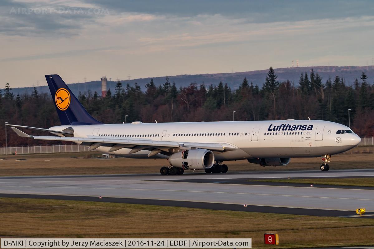 D-AIKI, 2005 Airbus A330-343X C/N 687, Airbus A330-343X