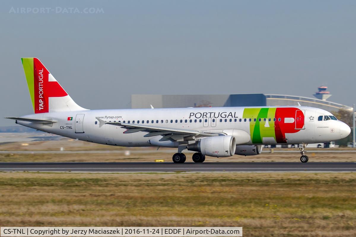 CS-TNL, 2000 Airbus A320-214 C/N 1231, Airbus A320-214