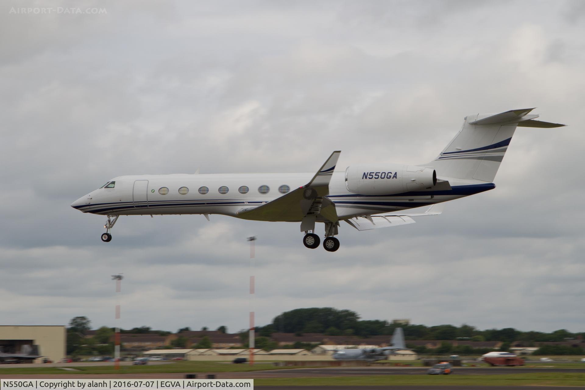 N550GA, 2013 Gulfstream Aerospace GV-SP (G550) C/N 5418, Landing at RIAT 2016