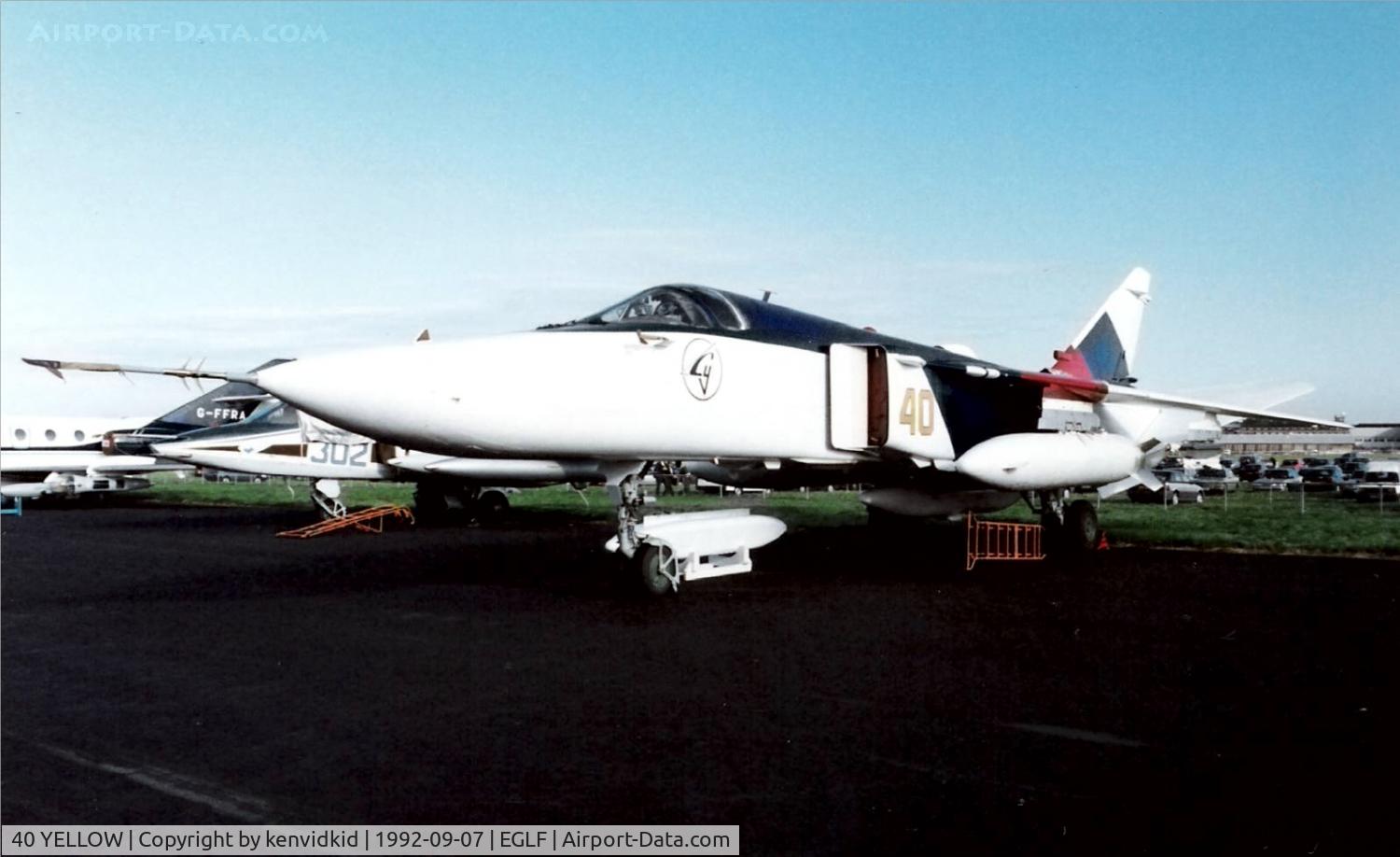 40 YELLOW, Sukhoi Su-24MR C/N 0941648, On static display at the 1992 Farnborough International Air Show, scanned from slide.