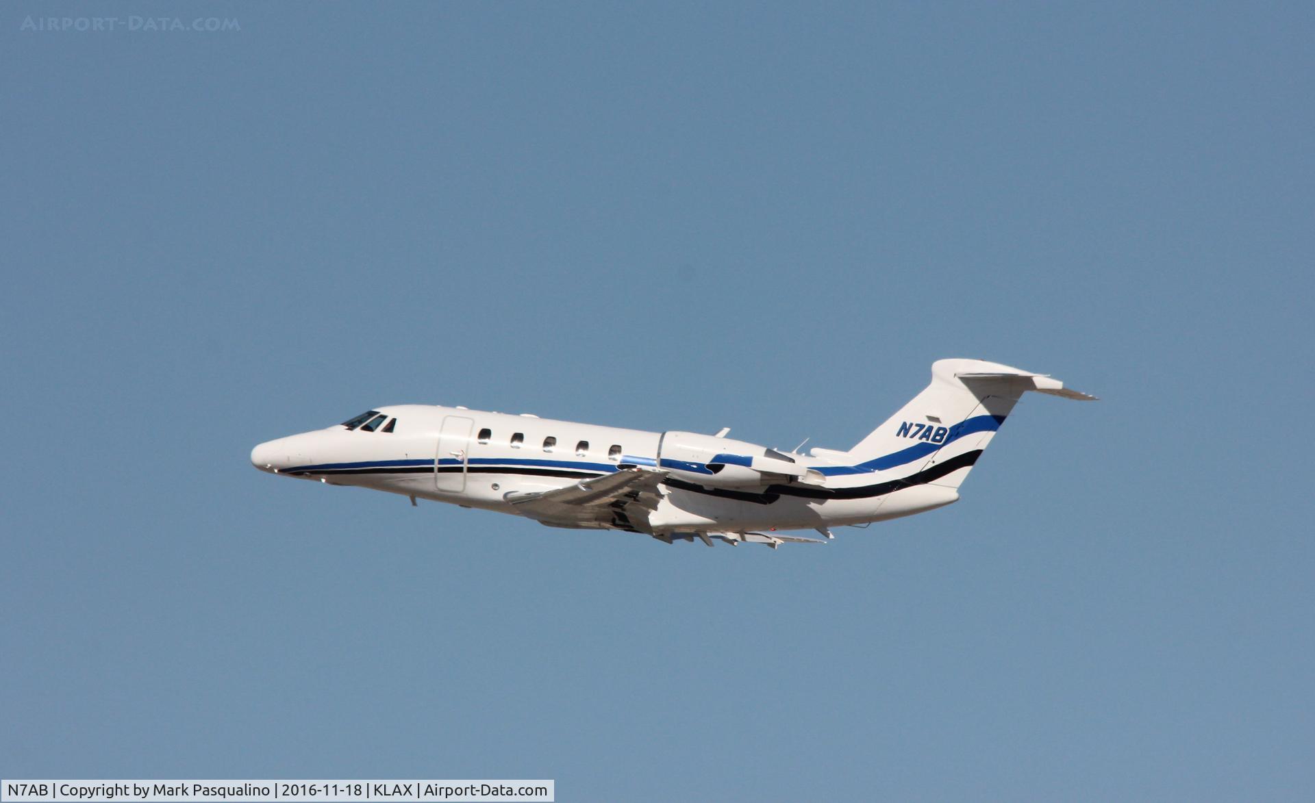 N7AB, 1996 Cessna 650 Citation VII C/N 650-7068, Cessna 650