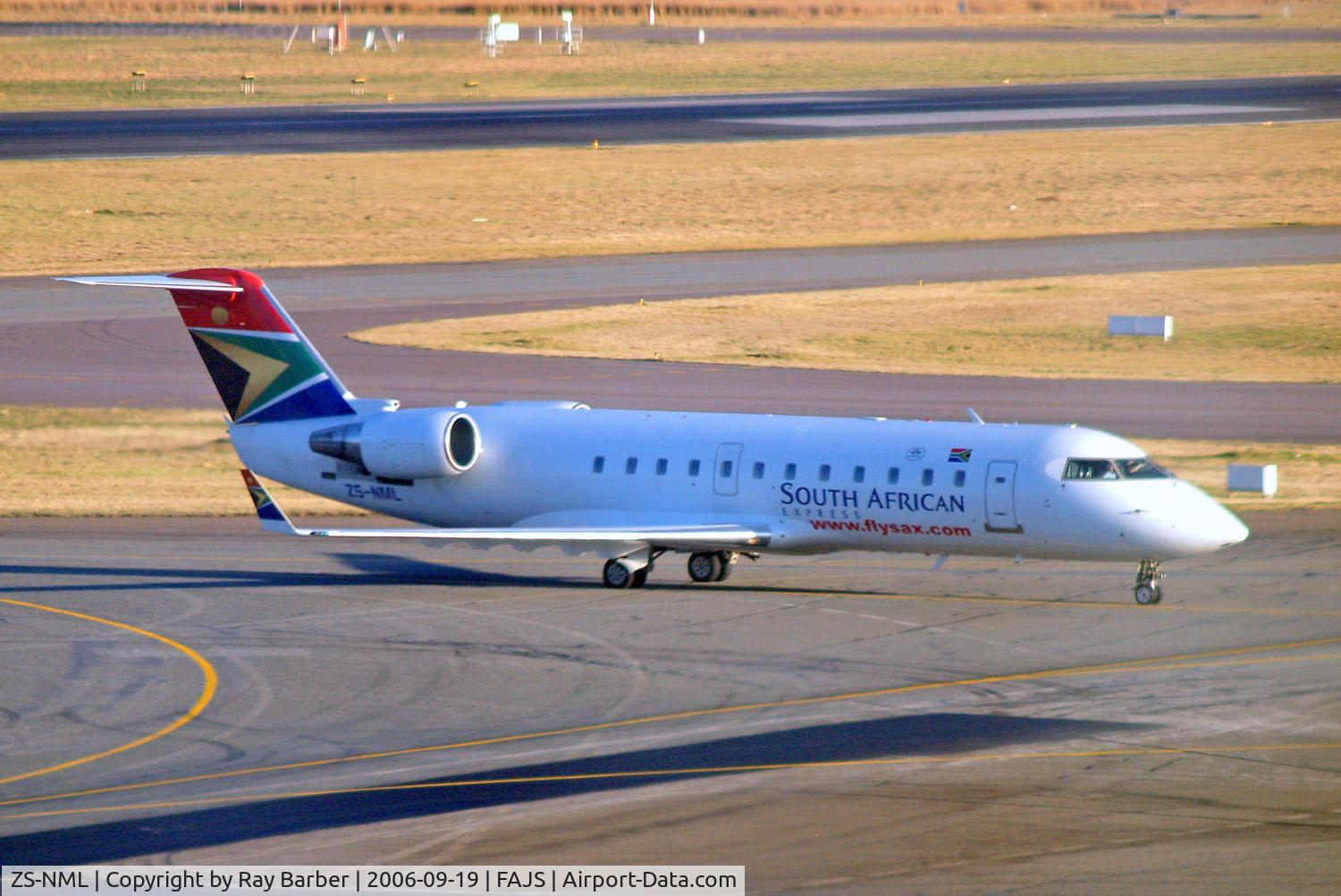 ZS-NML, Canadair CRJ-200ER (CL-600-2B19) C/N 7201, Canadair CRJ-200ER [7201] (South African Express) Johannesburg Int~ZS 19/09/2006