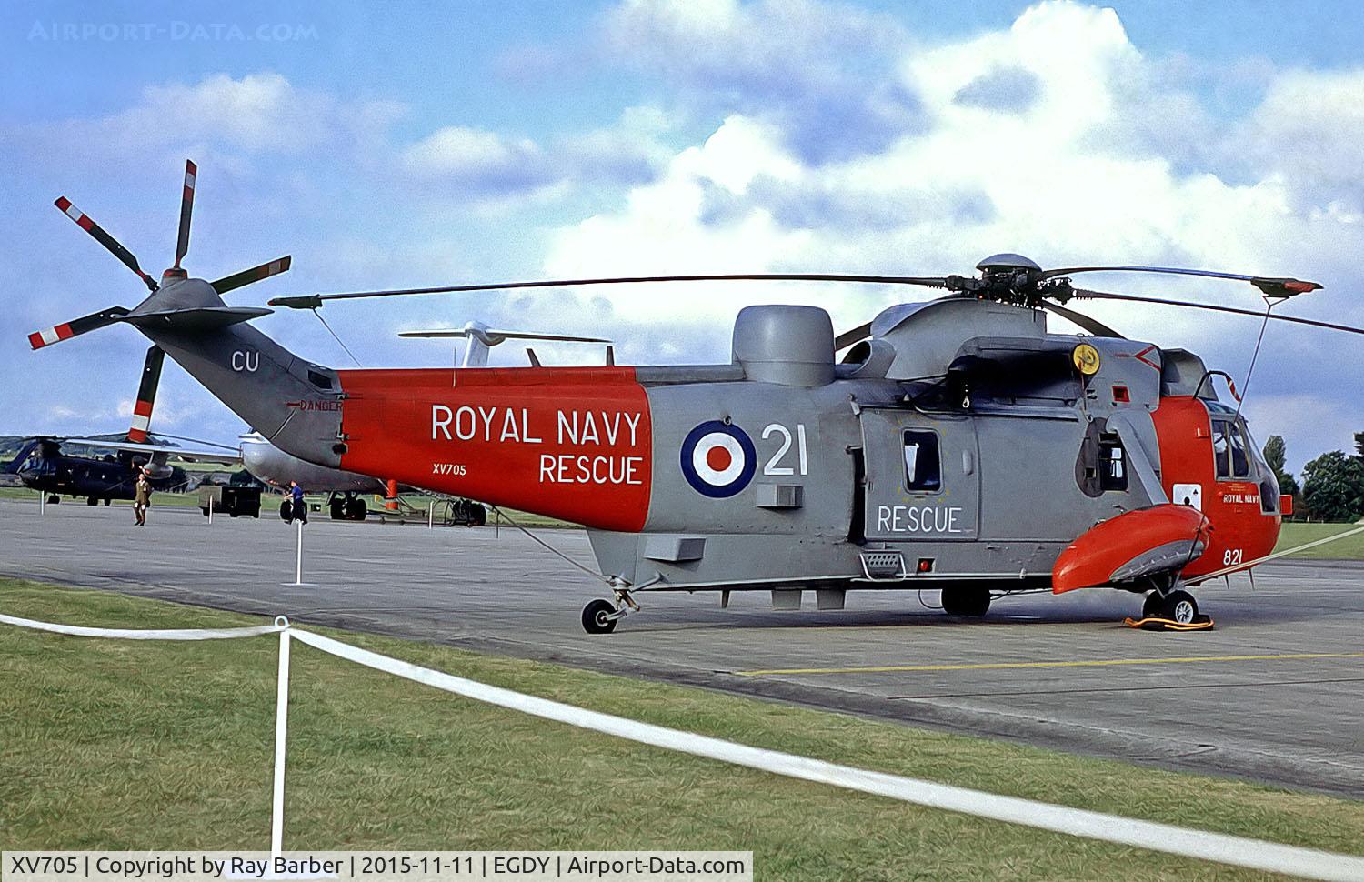 XV705, 1971 Westland Sea King HU.5SAR C/N WA676, Westland WS.61 Sea King HU.5 SAR [WA676] (Royal Navy) RNAS Yeovilton~G (Date unknown)