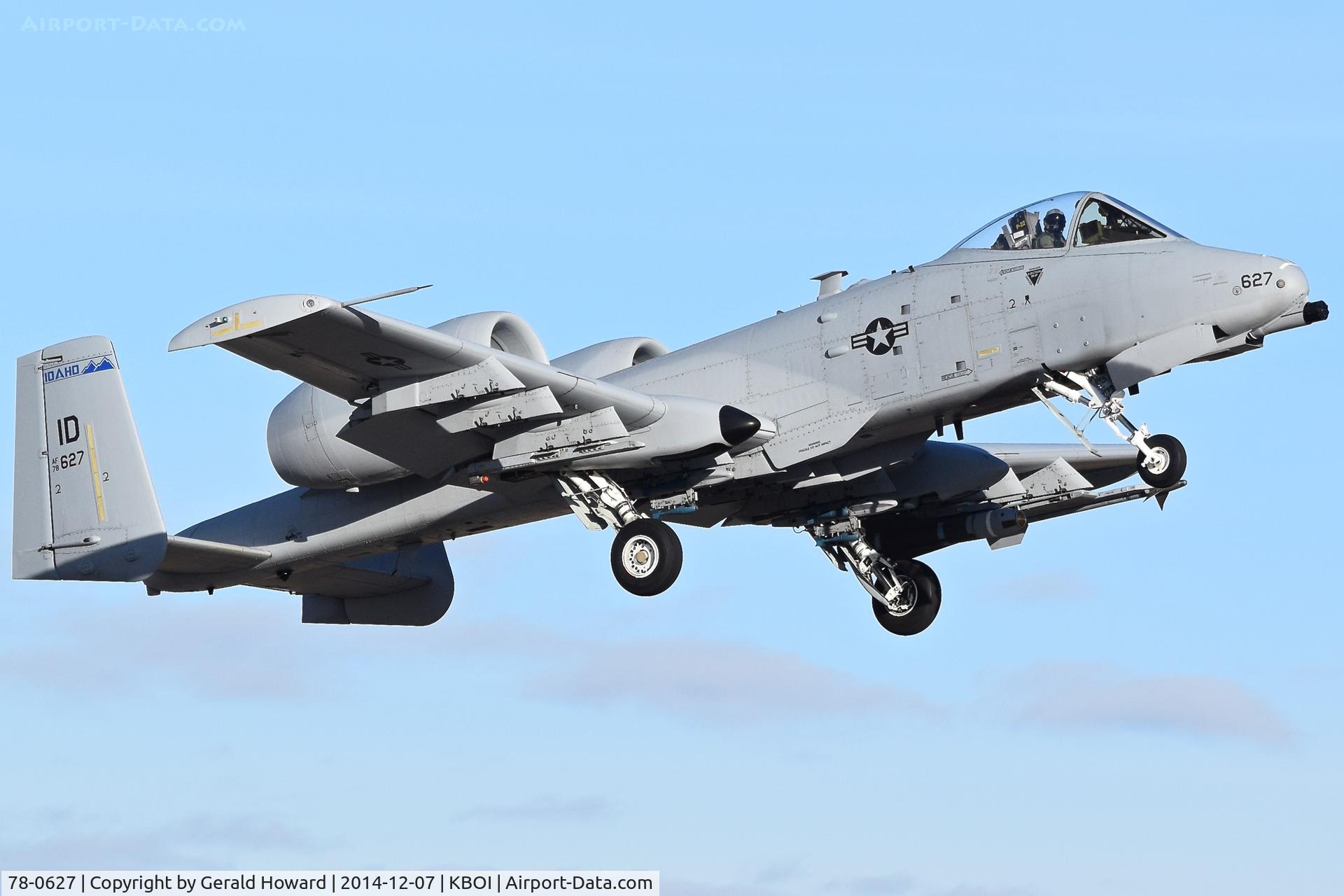 78-0627, 1978 Fairchild Republic A-10C Thunderbolt II C/N A10-0247, Final approach for RWY 10R.