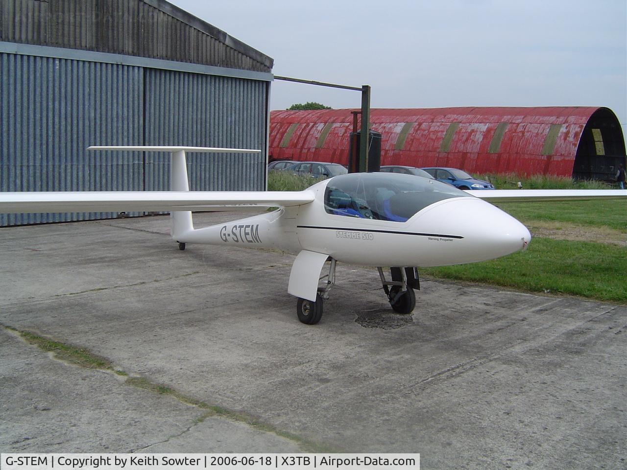 G-STEM, 1997 Stemme S-10V C/N 14-027, Breckland Strut Fly-in Tibenham