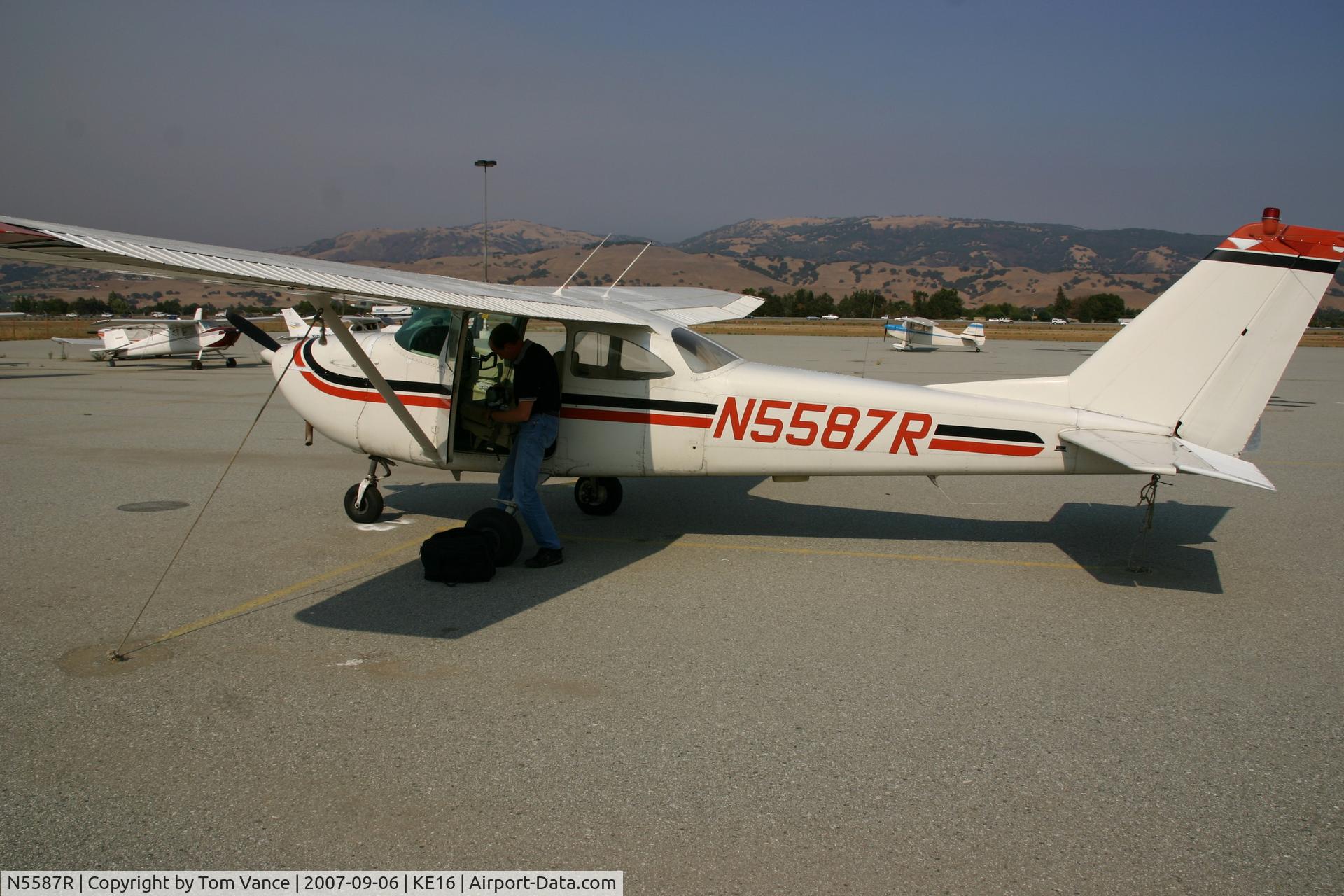 N5587R, 1965 Cessna 172F C/N 17253188, At San Martin with the late Pilot Jared Wenger