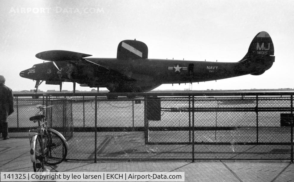 141325, 1956 Lockheed NC-121K Warning Star C/N 1049A-4449, Copenhagen in the 1960 ties