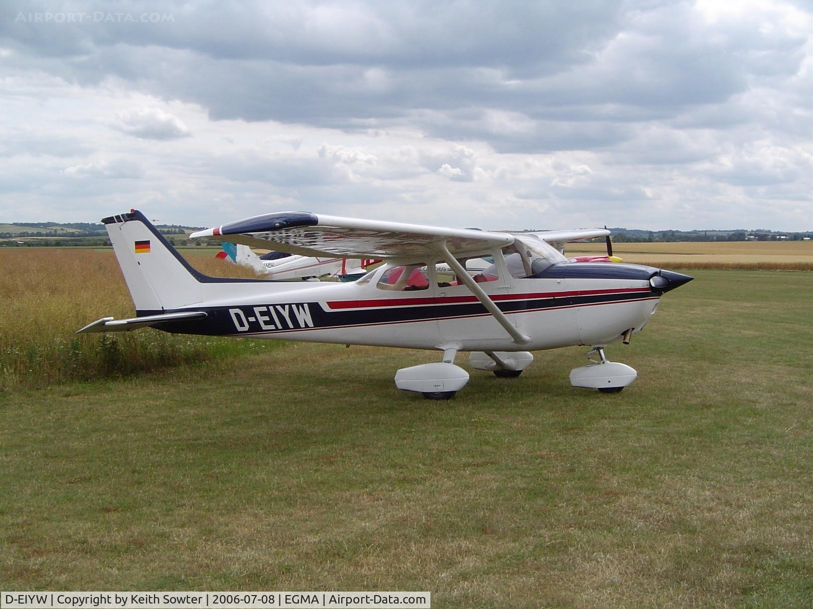 D-EIYW, Reims F172N Skyhawk C/N 1943, Visiting aircraft