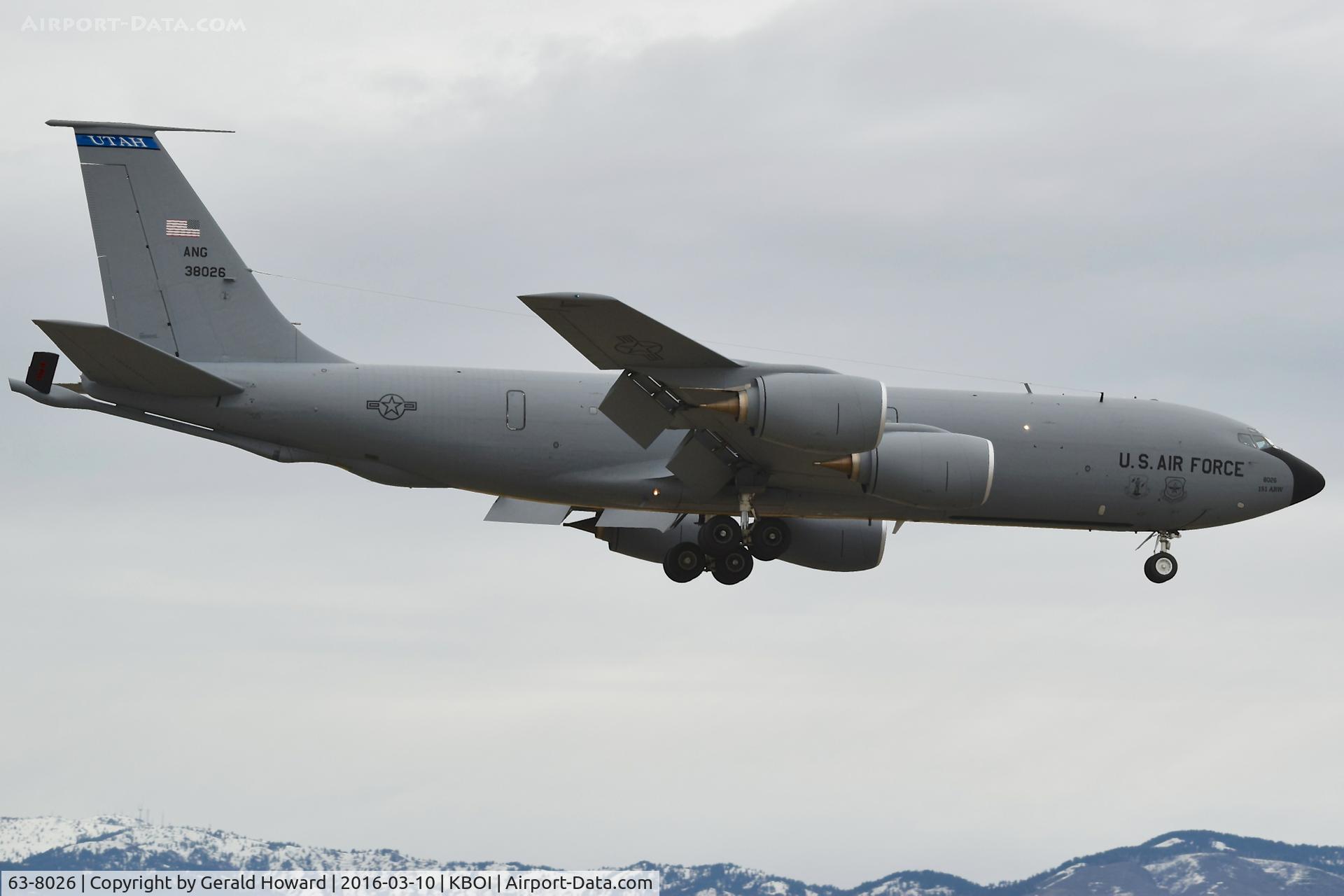 63-8026, 1963 Boeing KC-135R Stratotanker C/N 18643/T0682, On final for RWY 10R.