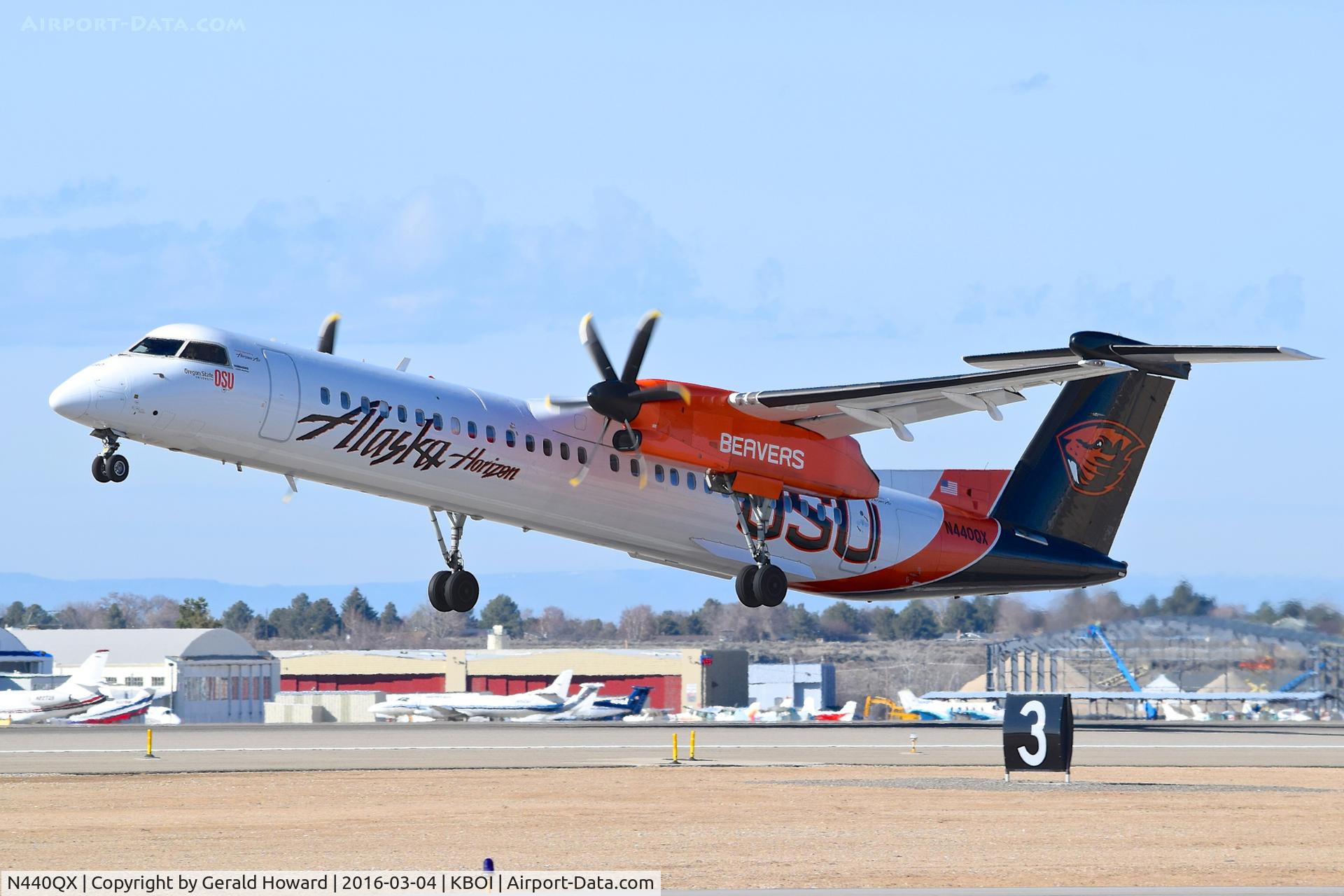 N440QX, 2010 Bombardier DHC-8-402 Dash 8 C/N 4347, Departing RWY 10L.