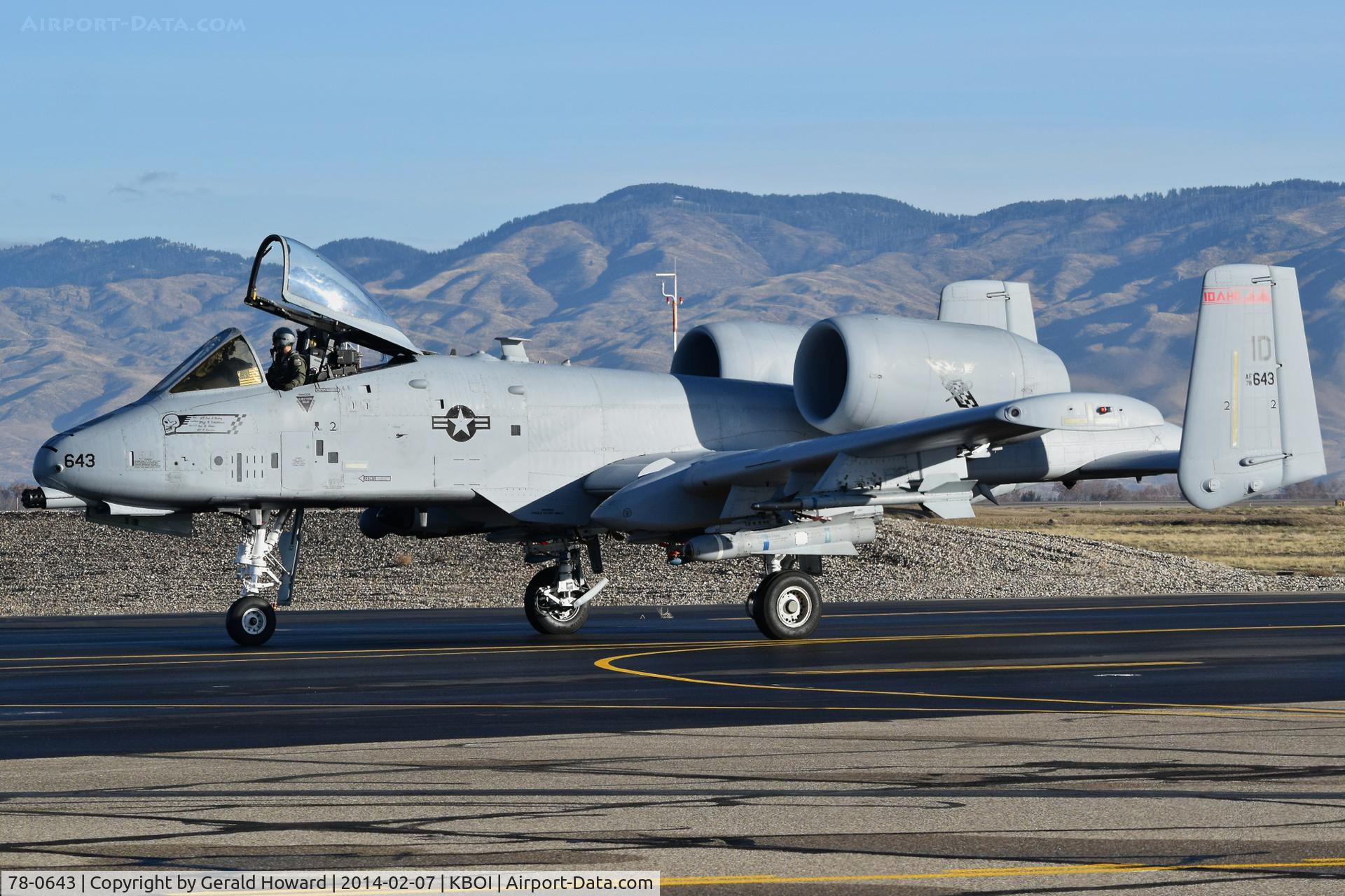 78-0643, 1978 Fairchild Republic A-10C Thunderbolt II C/N A10-0263, Taxing to arm/de arm pad.