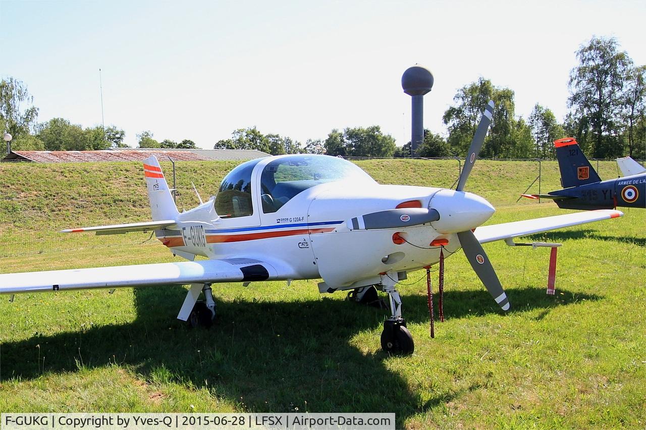 F-GUKG, Grob G-120A-F C/N 85041, Grob G-120A-F, Displayed at Luxeuil-St Sauveur Air Base 116(LFSX) Open day 2015
