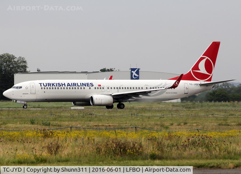 TC-JYD, 2012 Boeing 737-9F2/ER C/N 40978, Ready for take off from rwy 32R