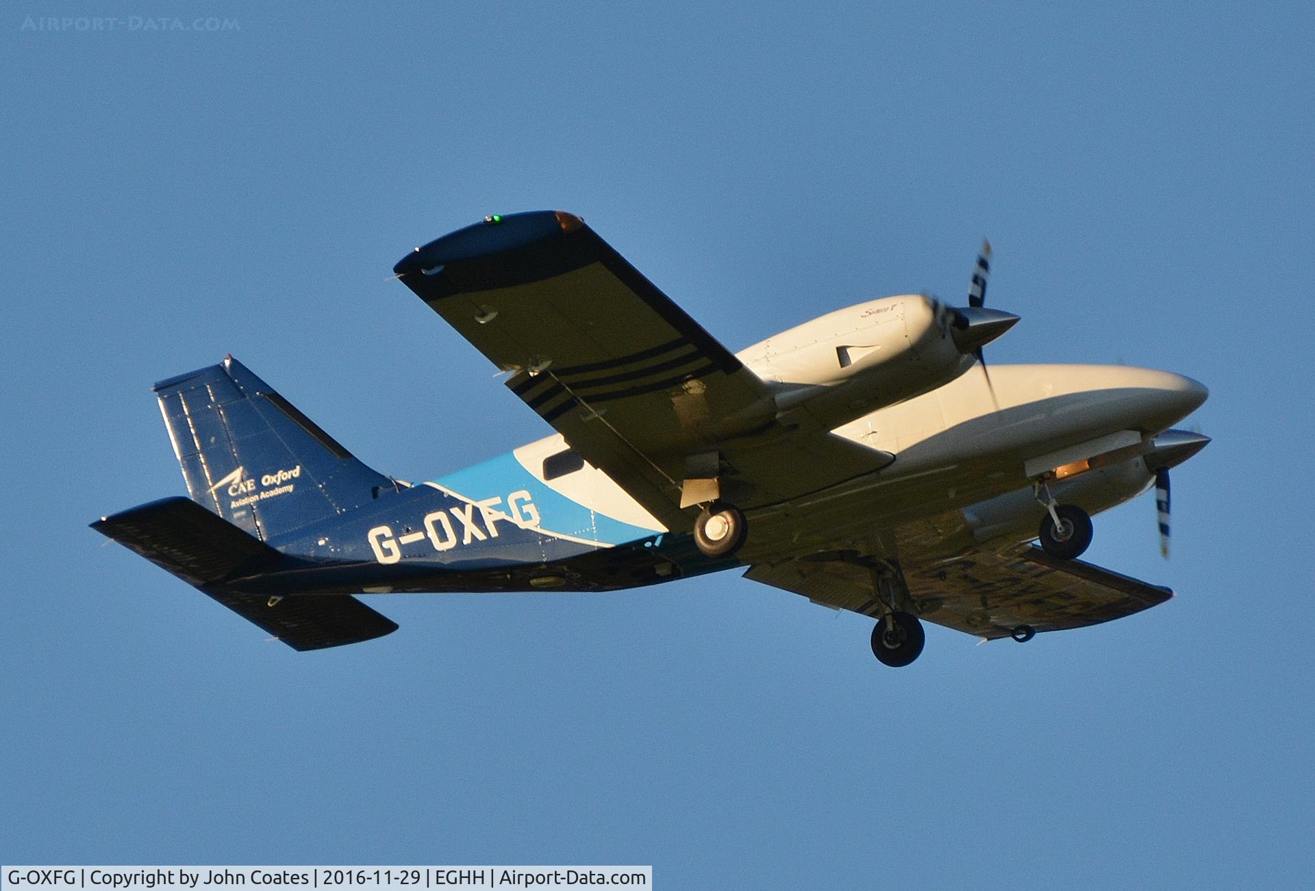 G-OXFG, 2013 Piper PA-34-220T Seneca V C/N 34-49486, Low approach whilst training