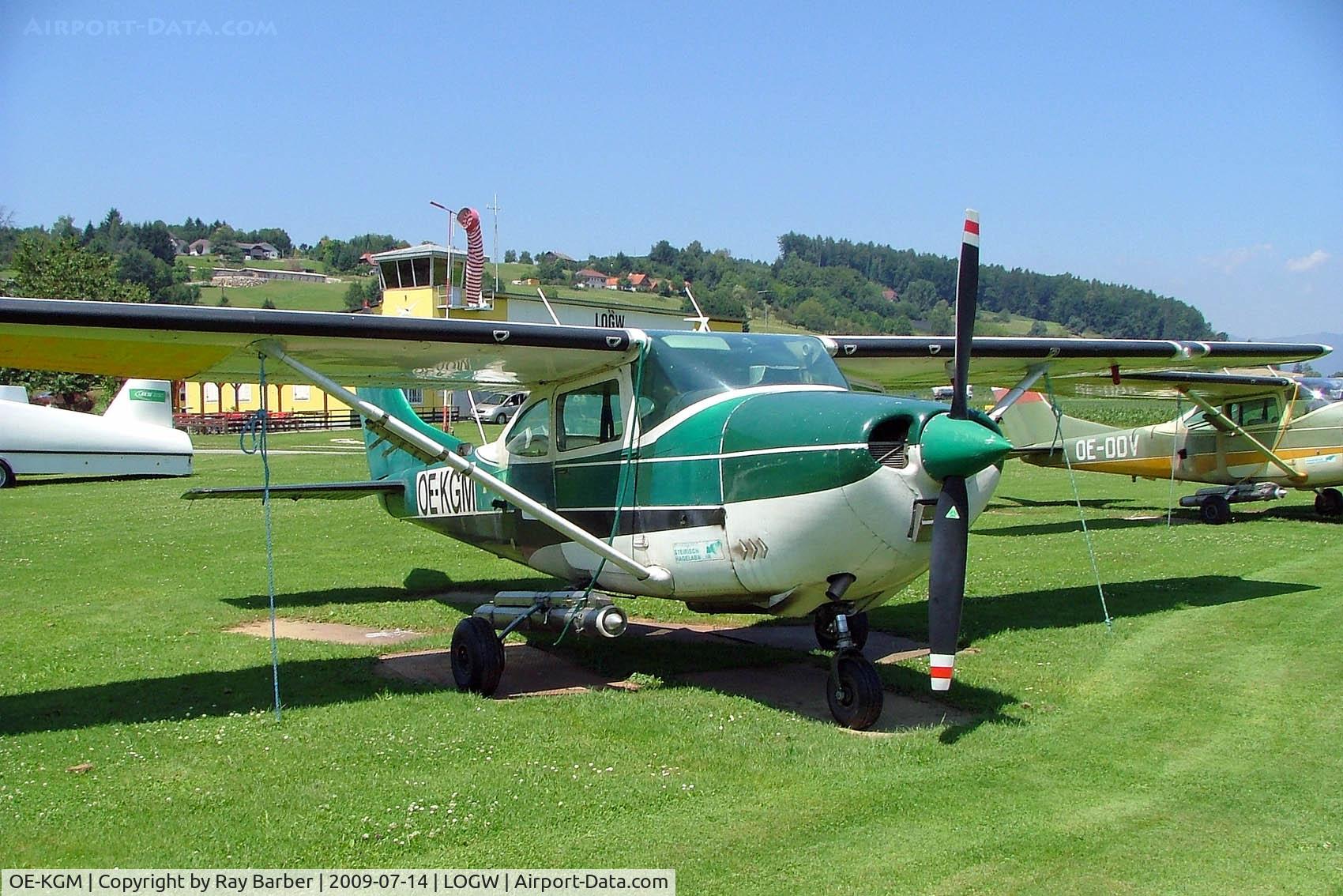 OE-KGM, Cessna 182M Skylane C/N 182-59721, Cessna 182M Skylane [182-59721] Weiz-Unterfladnitz~OE 14/07/2009
