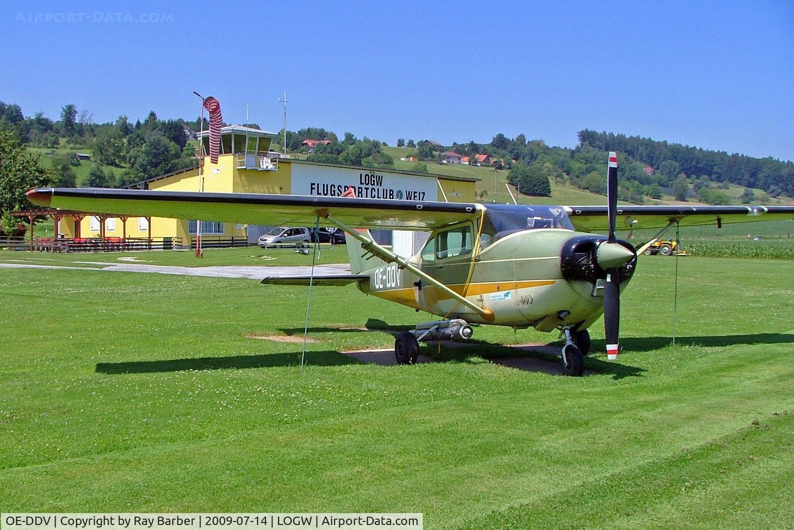 OE-DDV, Cessna 182M Skylane C/N 18259404, Cessna 182M Skylane [182-59404] Weiz-Unterfladnitz~OE 14/07/2009