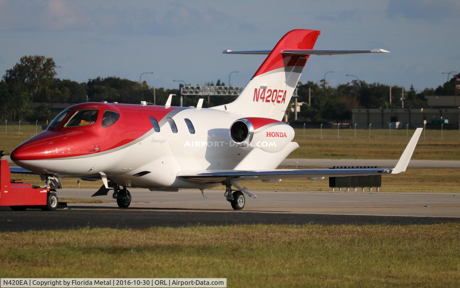 N420EA, 2015 Honda HA-420 HondaJet C/N 42000016, HA-420