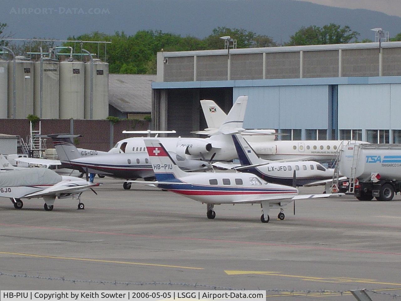 HB-PIU, 1986 Piper PA-46-310P Malibu C/N 46-8608047, Parked up
