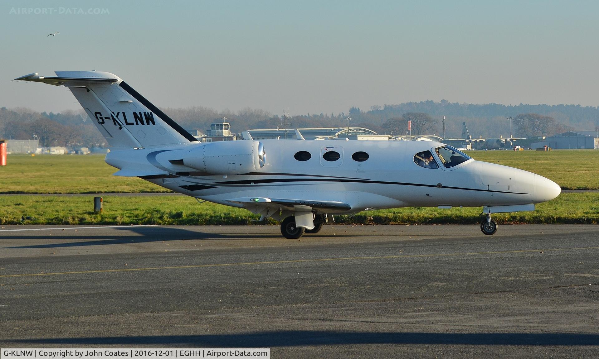 G-KLNW, 2008 Cessna 510 Citation Mustang Citation Mustang C/N 510-0157, Departing CSE with RAFO C130  503 in background