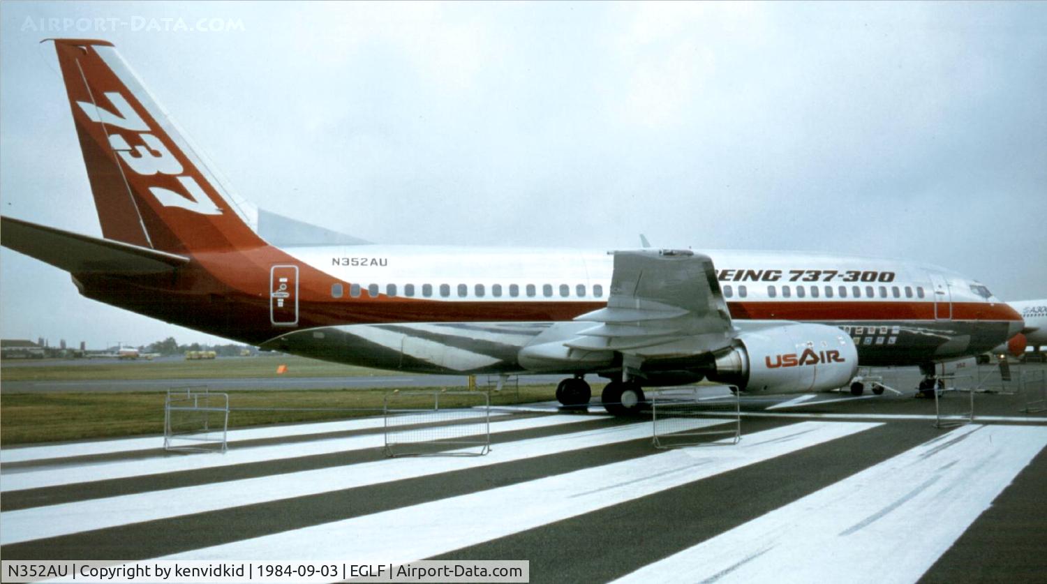 N352AU, 1984 Boeing 737-3B7 C/N 22952, At the 1984 Farnborough International Air Show. Scanned from slide.