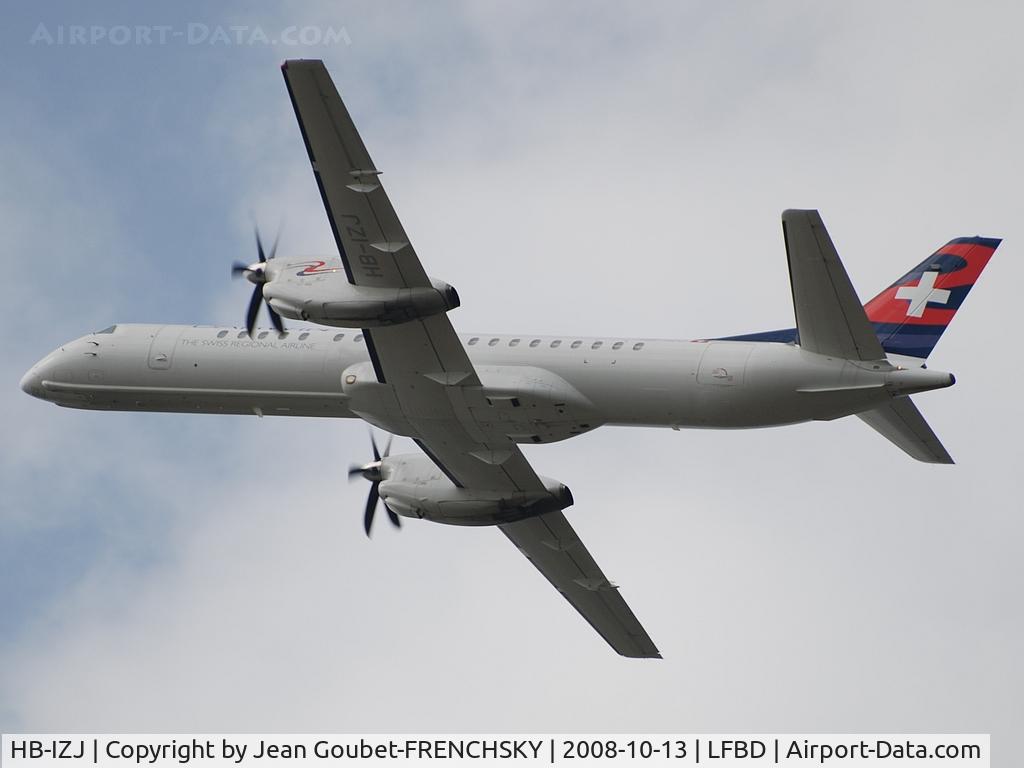 HB-IZJ, 1995 Saab 2000 C/N 2000-015, Darwin Airlines take off runway 23