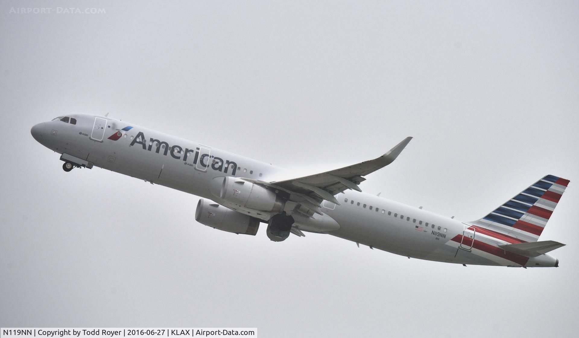 N119NN, 2014 Airbus A321-231 C/N 6222, Departing LAX on 25R