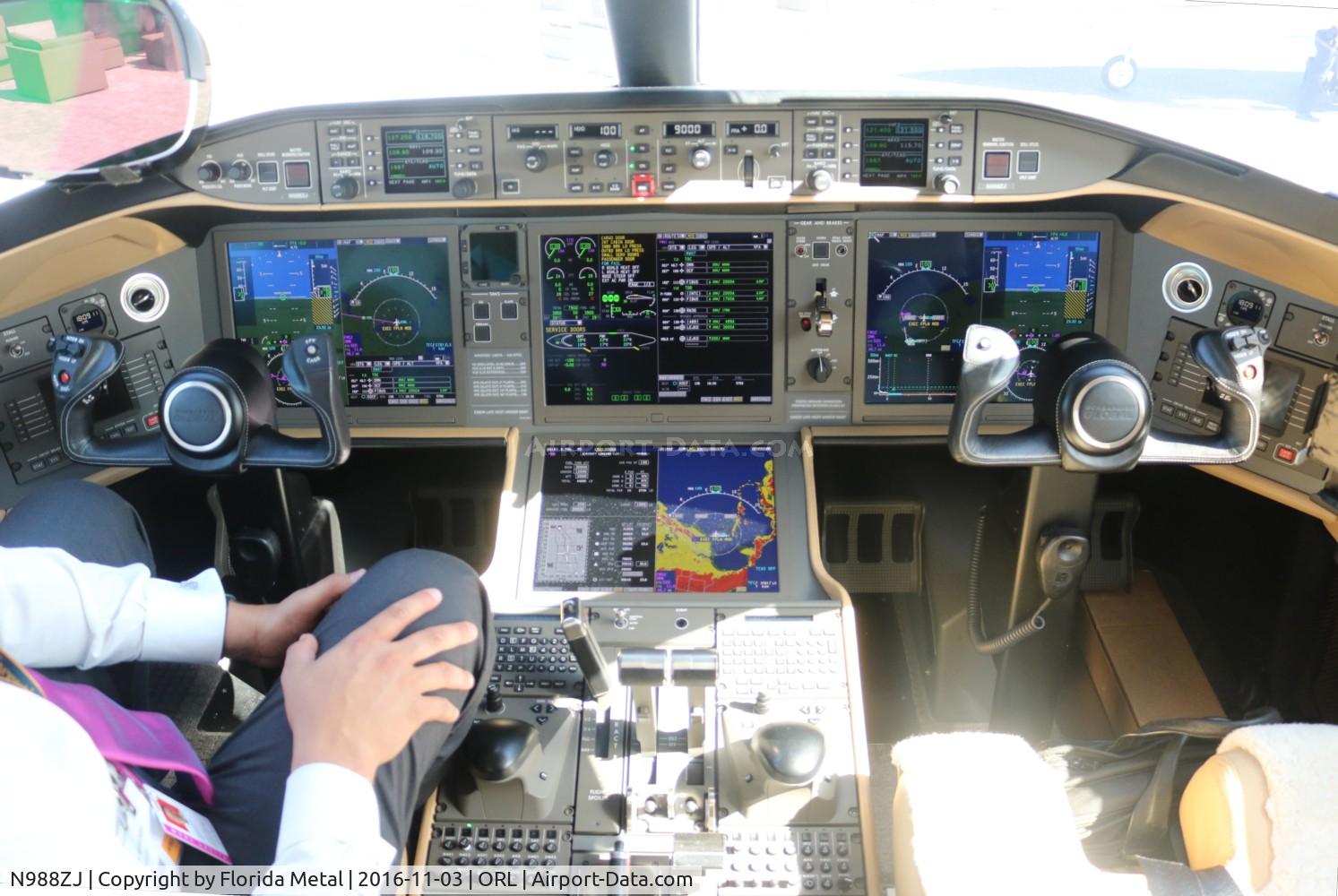 N988ZJ, 2015 Bombardier BD-700-1A10 Global 6000 C/N 9740, Zeta Jet