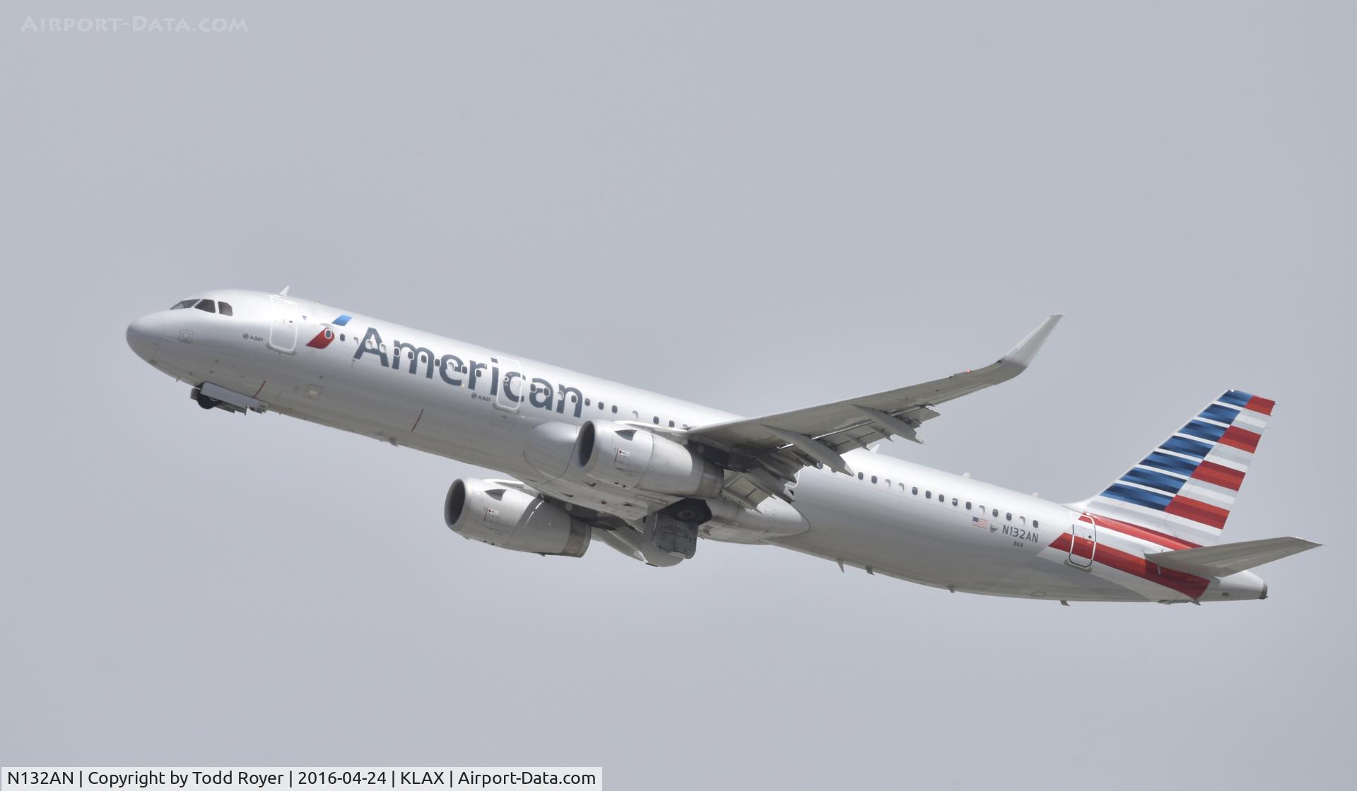 N132AN, 2015 Airbus A321-231 C/N 6473, Departing LAX on 25R