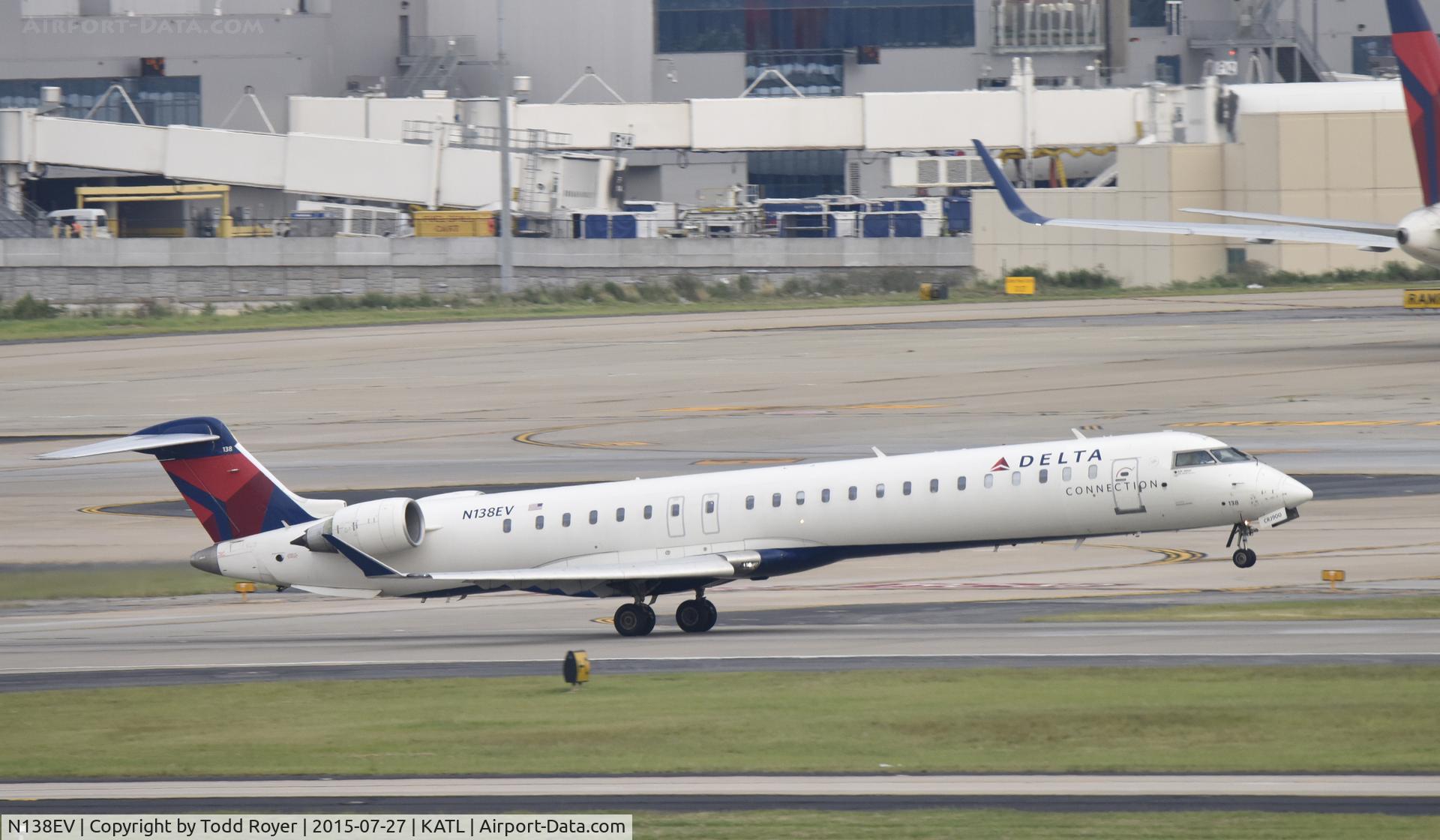 N138EV, 2010 Bombardier CRJ-900ER (CL-600-2D24) C/N 15235, Arriving at Atlanta