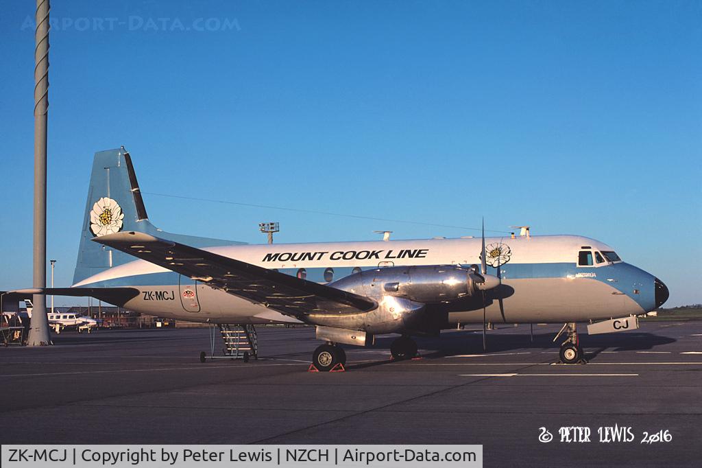 ZK-MCJ, 1968 Hawker Siddeley HS.748 Series 2A C/N 1661, Mt Cook Group Ltd., Christchurch  Nov1981