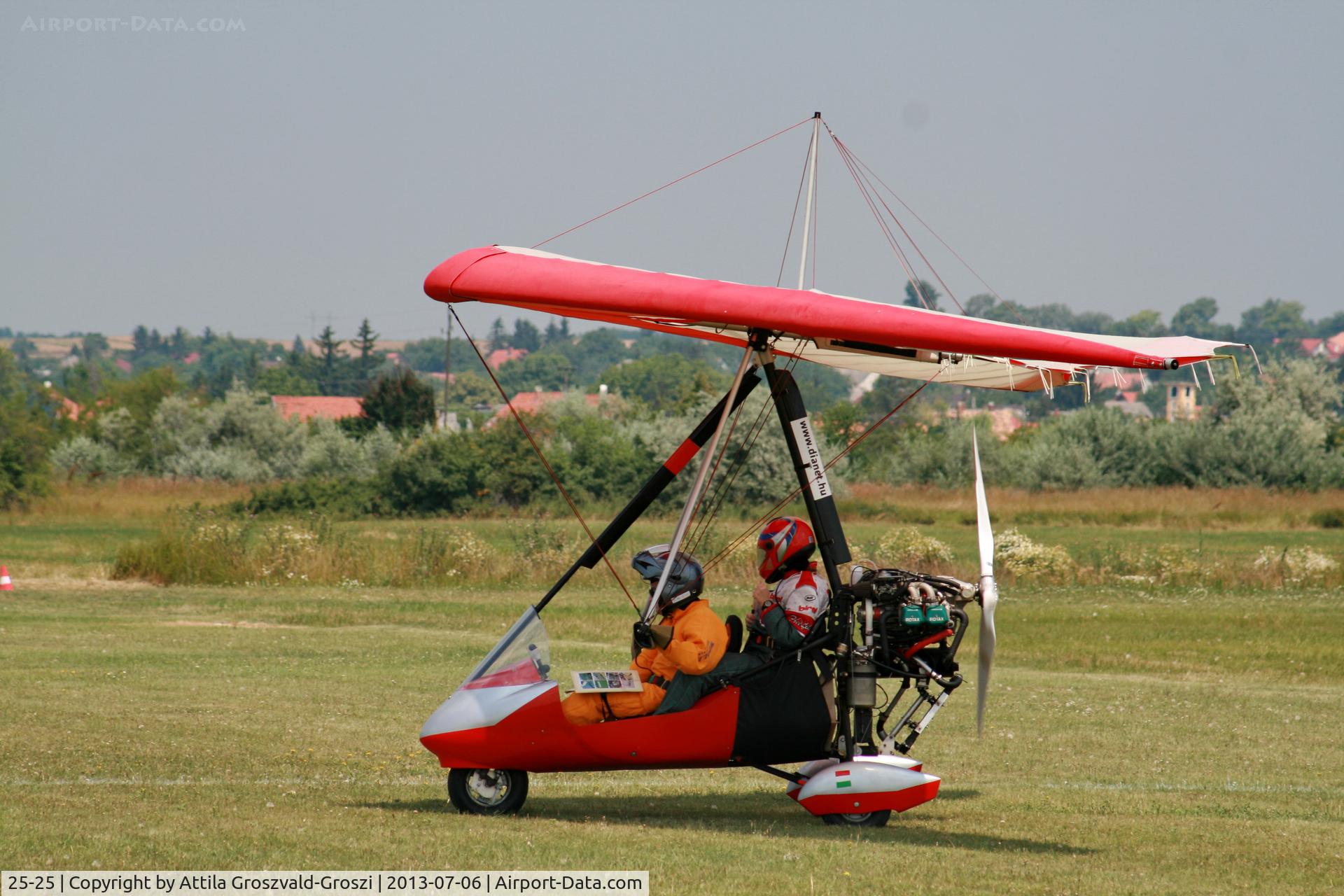 25-25, Air Creation iXess / Halley Apollo Jet Star C/N ------/010103, Balatonfökajár Airfield, Hungary
