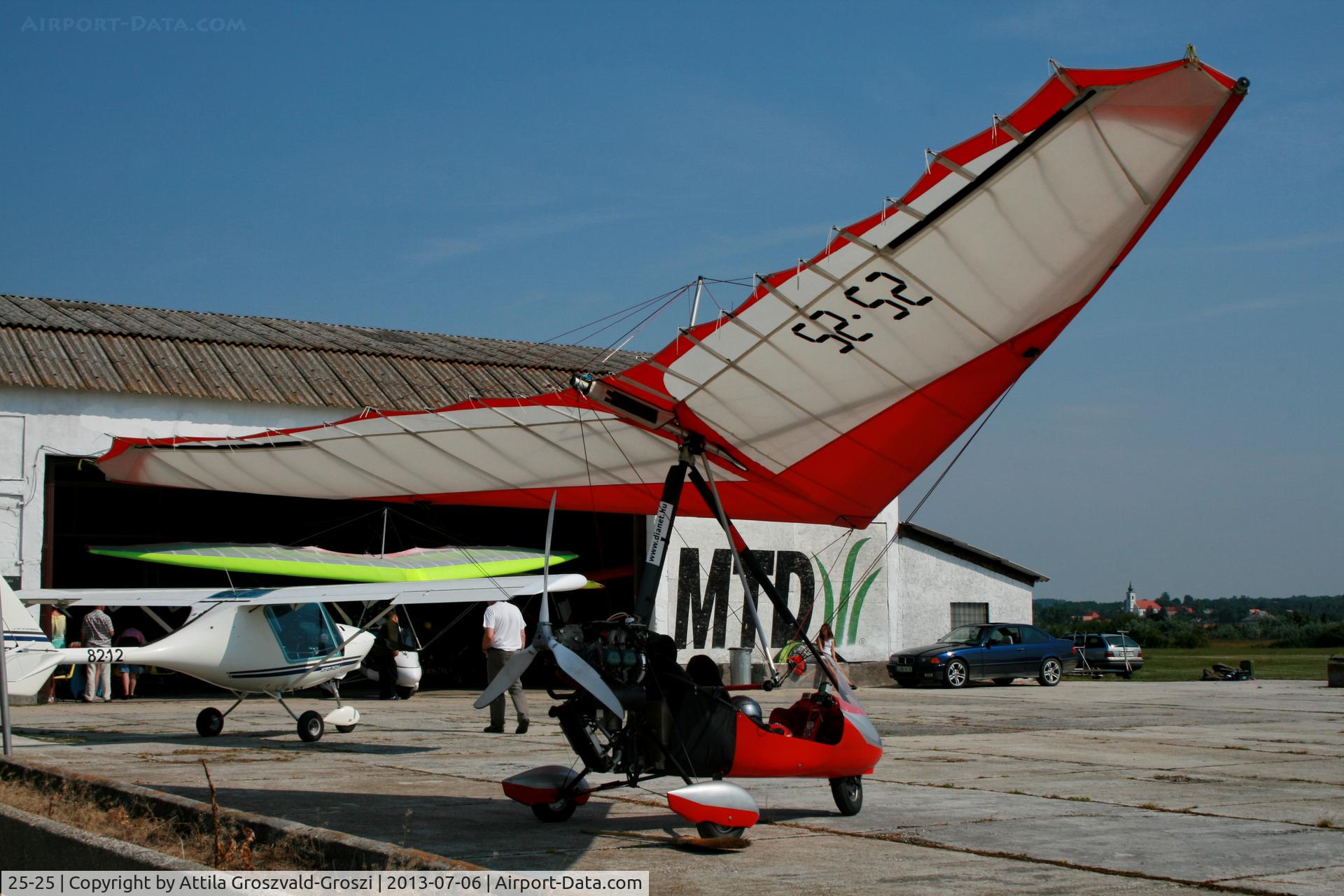 25-25, Air Creation iXess / Halley Apollo Jet Star C/N ------/010103, Balatonfökajár Airfield, Hungary
