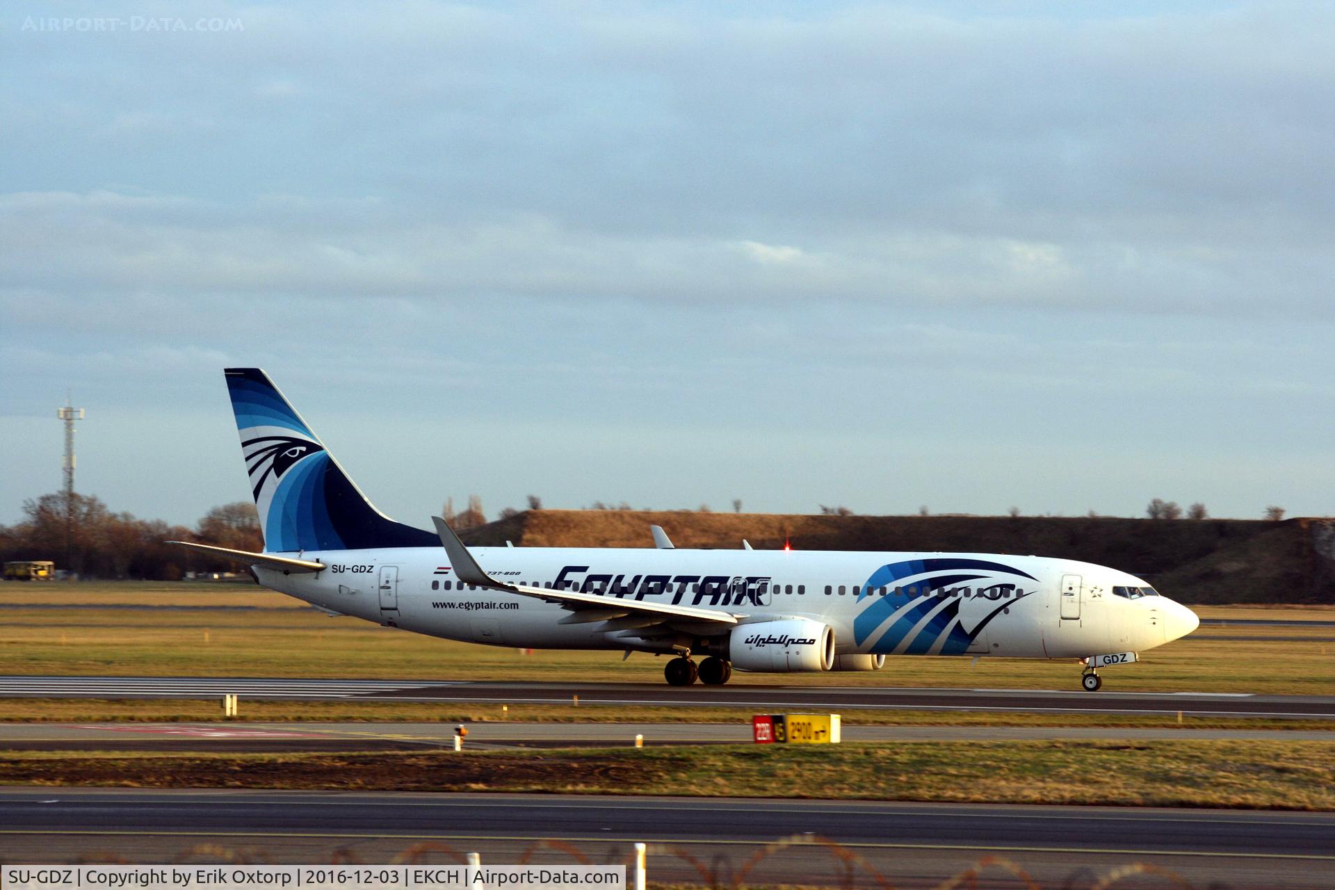 SU-GDZ, 2010 Boeing 737-866 C/N 40759, SU-GDZ departing rw 22R