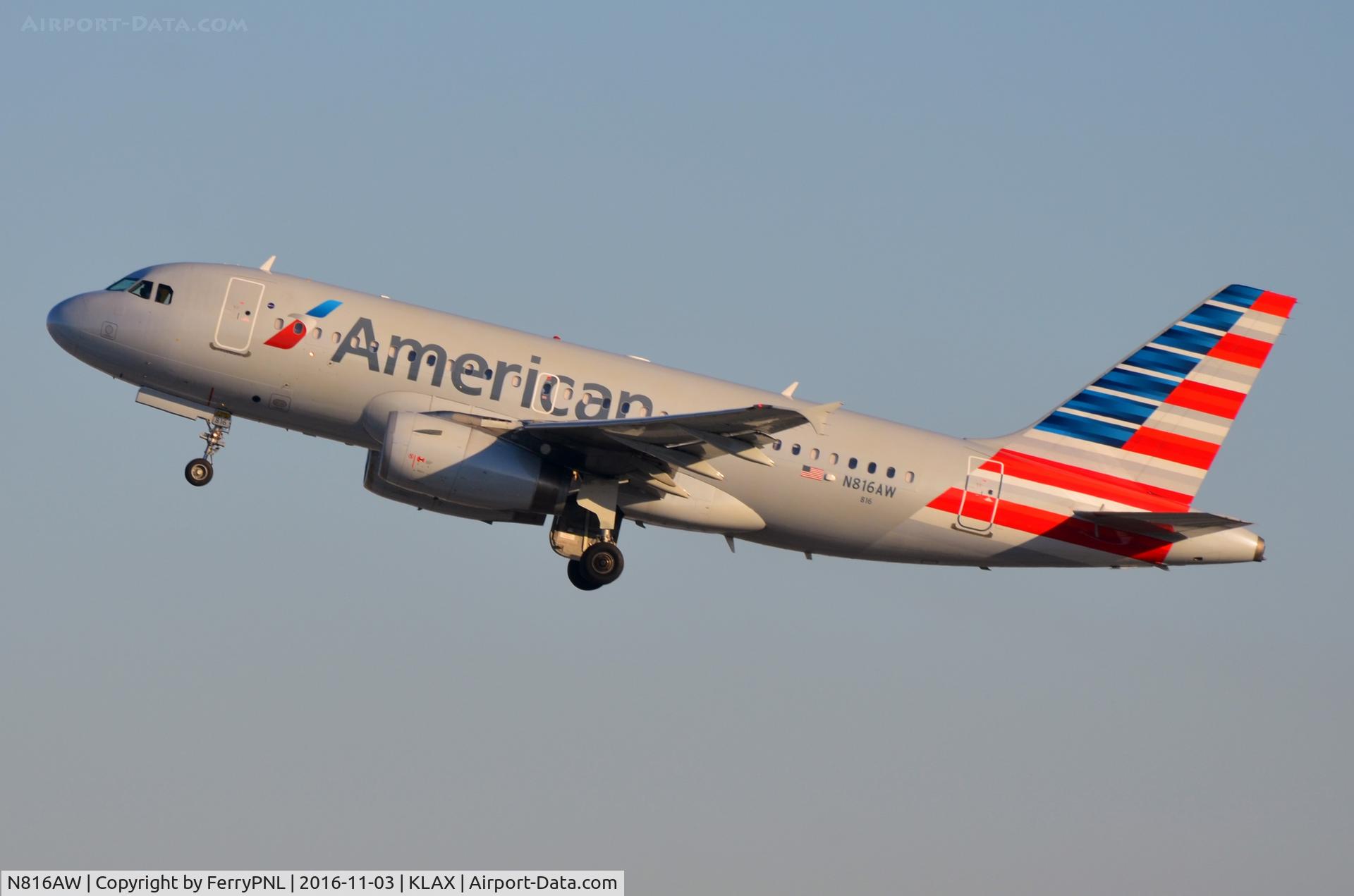 N816AW, 2000 Airbus A319-132 C/N 1350, American A319 departing.