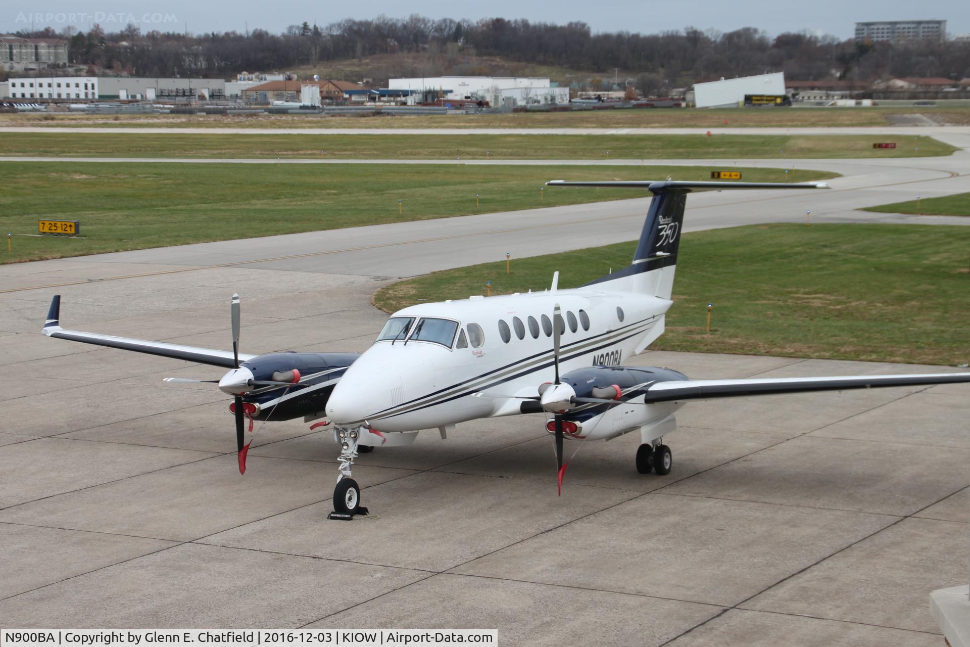 N900BA, 2009 Hawker Beechcraft Corporation B300 C/N FL-636, Spotted on the ramp
