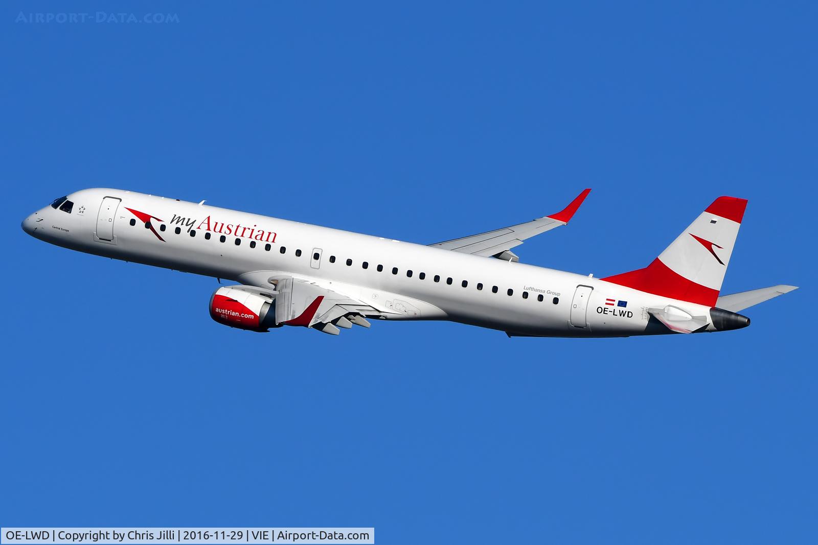 OE-LWD, 2011 Embraer 195LR (ERJ-190-200LR) C/N 19000411, Austrian Airlines