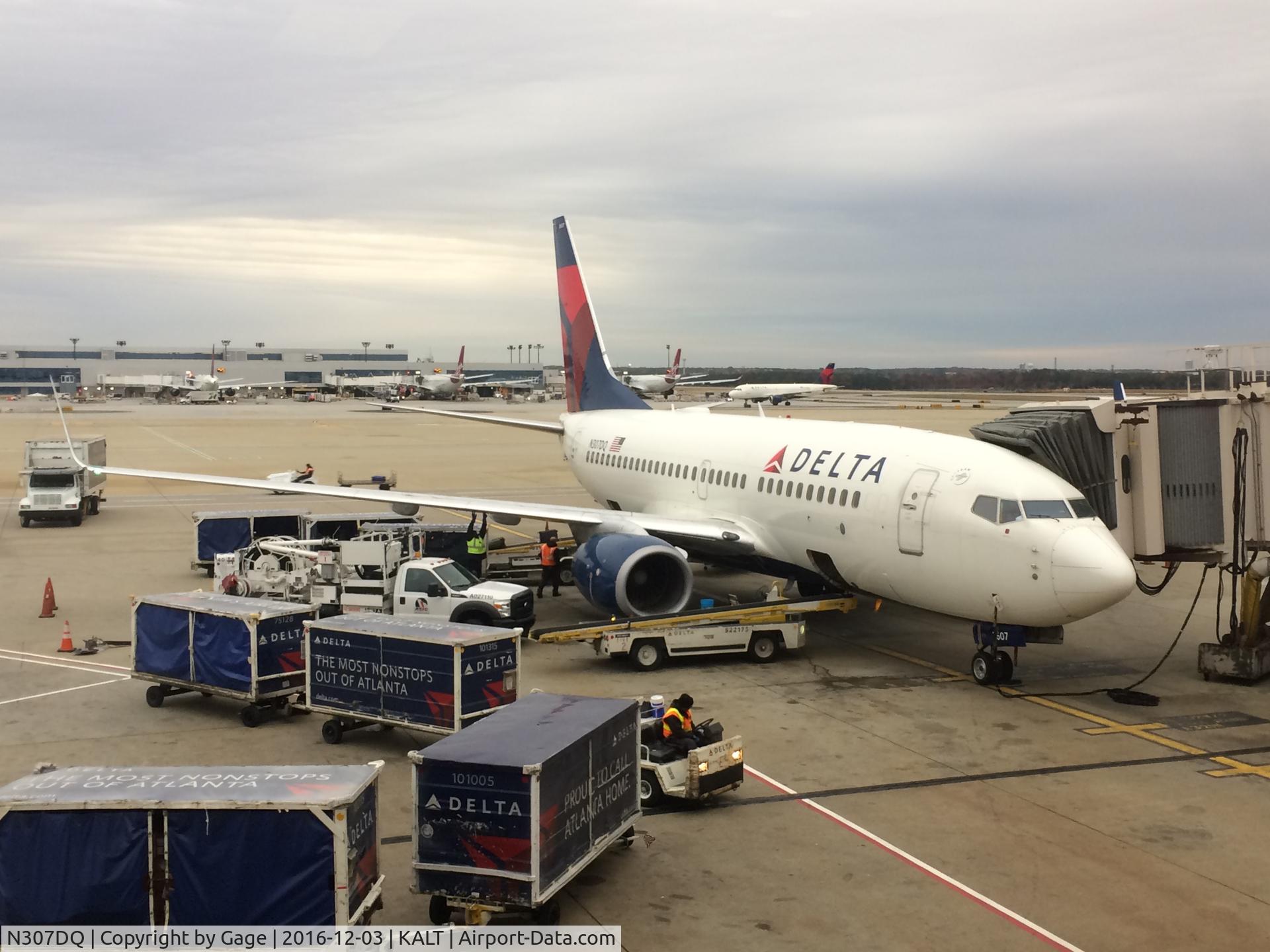 N307DQ, 2008 Boeing 737-732 C/N 29679, In Atlanta heading to Costa Rica
