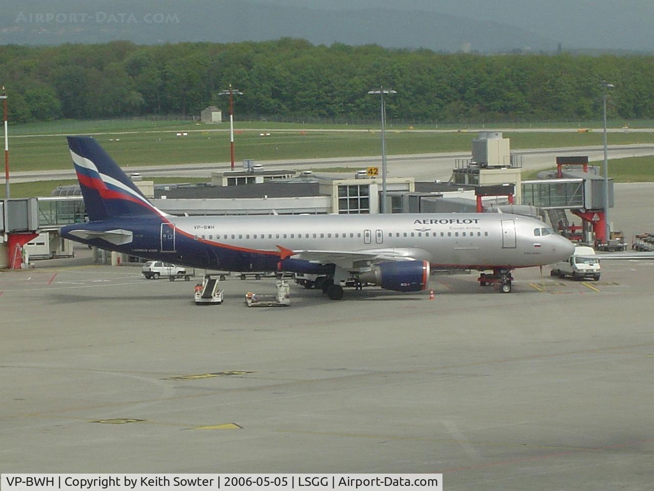 VP-BWH, 2003 Airbus A320-214 C/N 2151, on stand