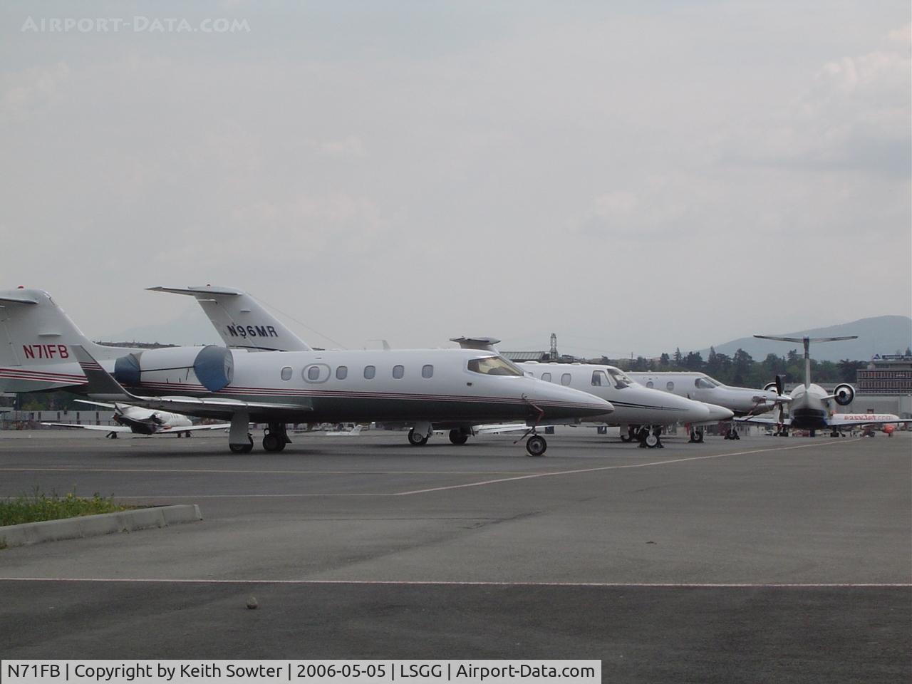 N71FB, 2013 Cessna 525 Citation M2 C/N 525-0812, Parked up